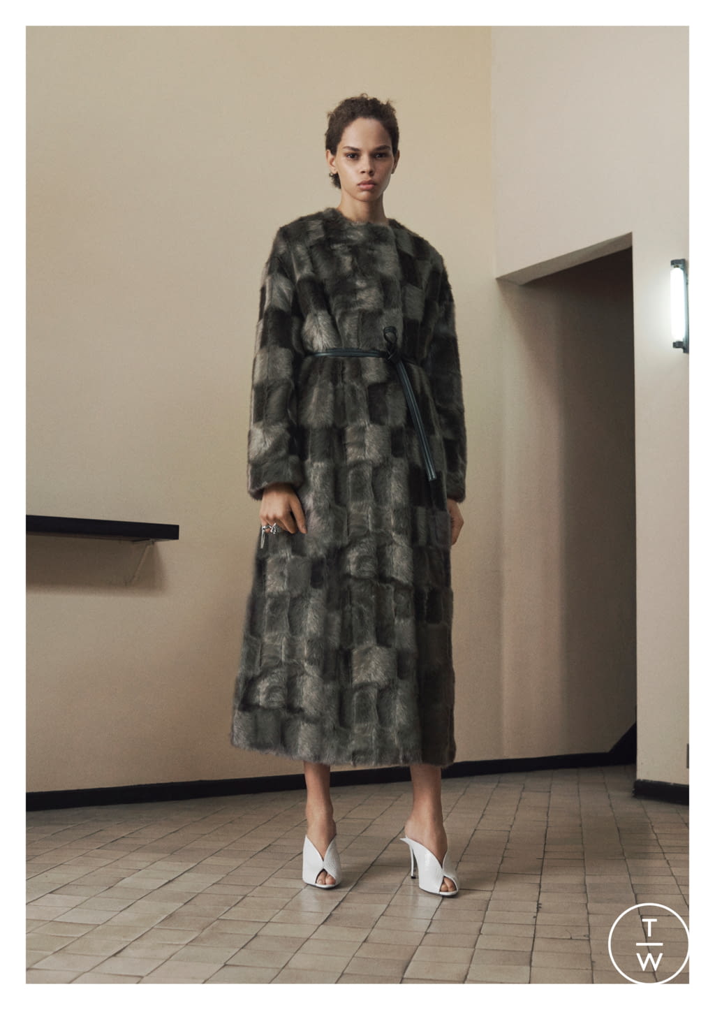 Fashion Week Paris Pre-Fall 2019 look 4 from the Givenchy collection womenswear