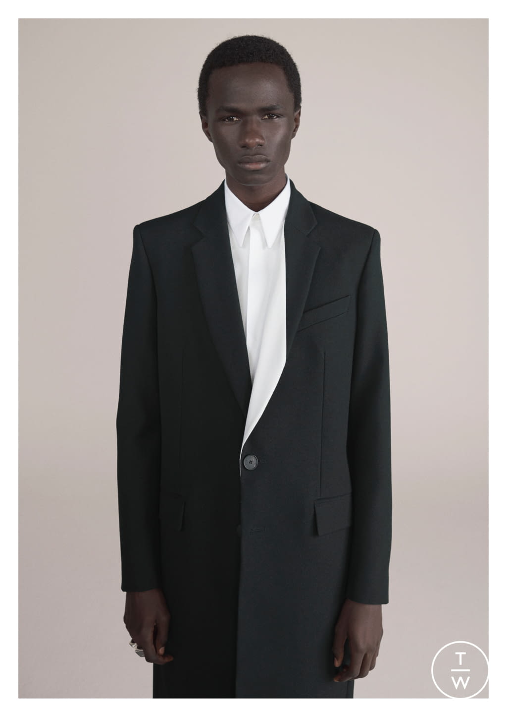 Fashion Week Paris Pre-Fall 2019 look 52 from the Givenchy collection menswear