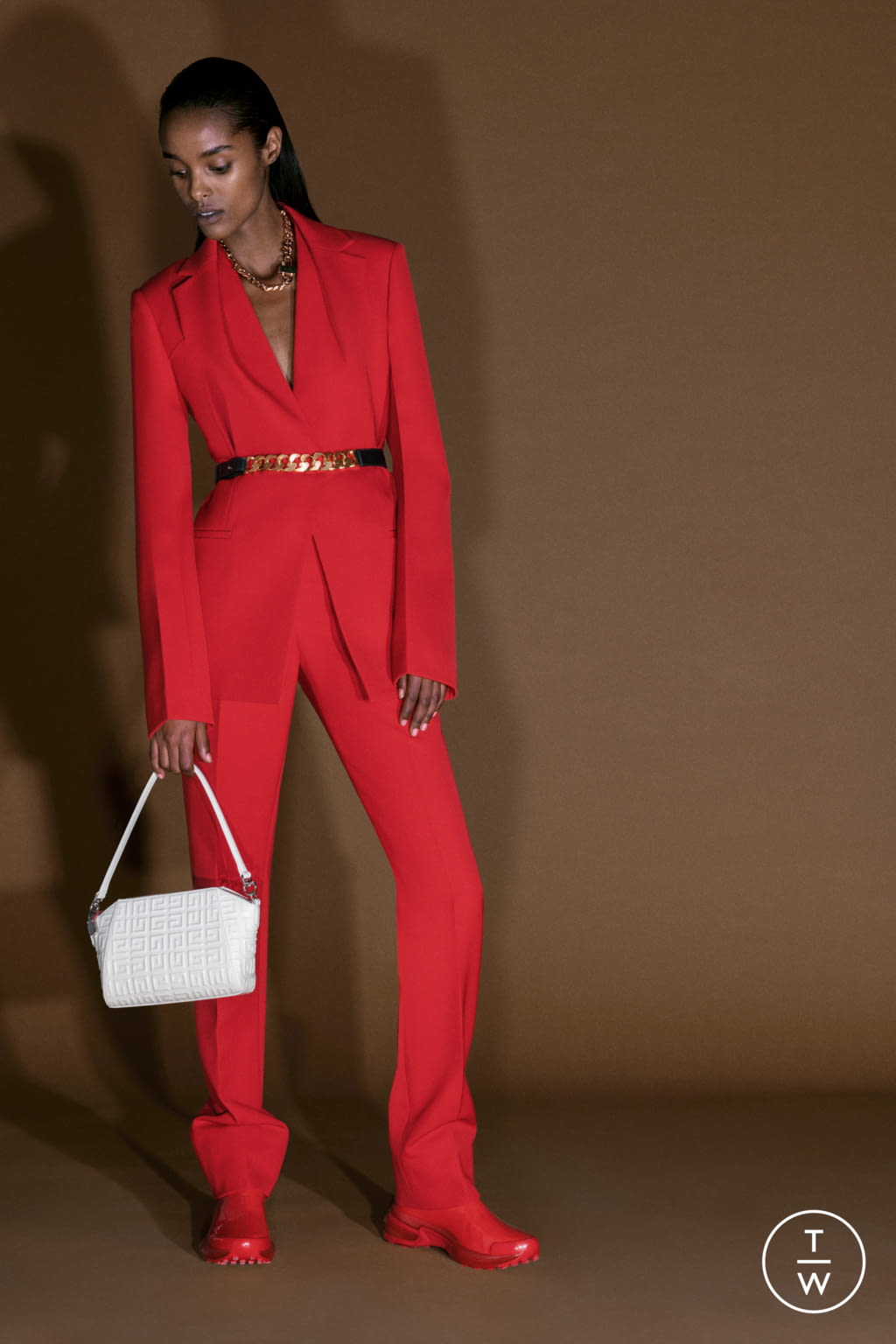 Fashion Week Paris Pre-Fall 2021 look 22 from the Givenchy collection womenswear