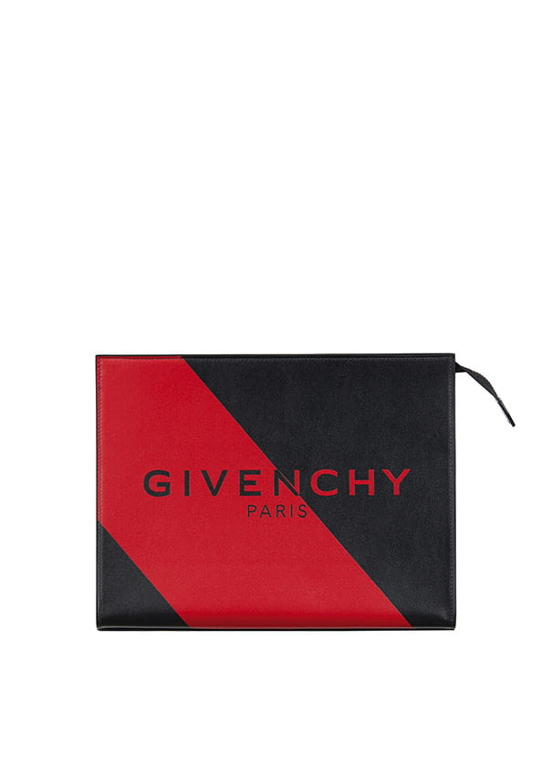 Fashion Week Paris Fall/Winter 2020 look 23 from the Givenchy collection menswear accessories