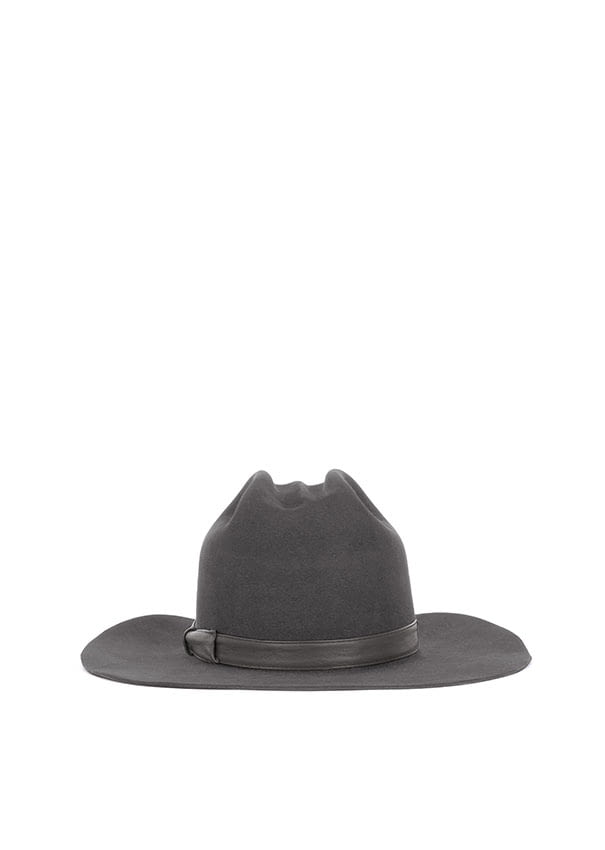 Fashion Week Paris Fall/Winter 2020 look 59 from the Givenchy collection 男装配饰