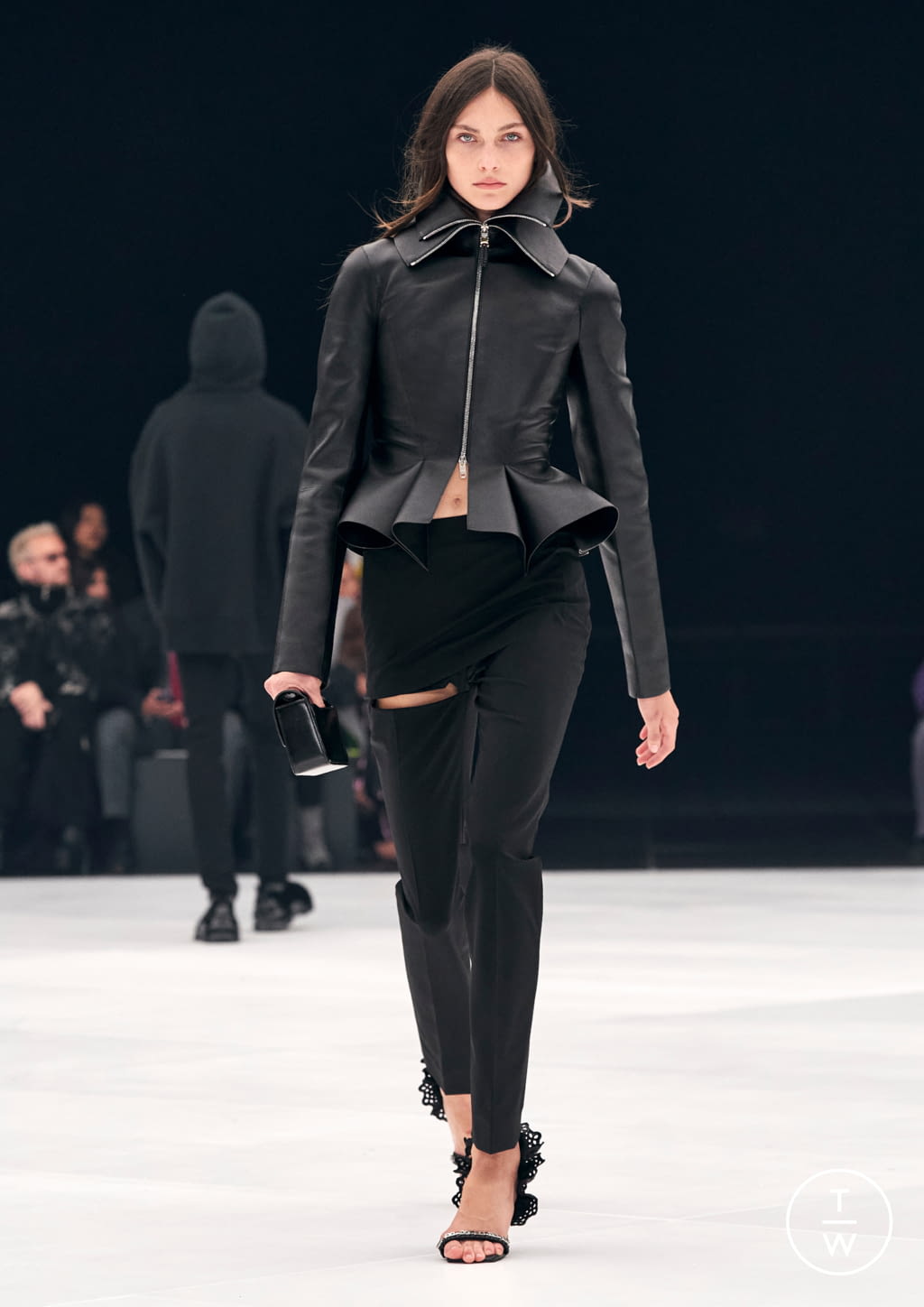 Fashion Week Paris Spring/Summer 2022 look 67 de la collection Givenchy womenswear