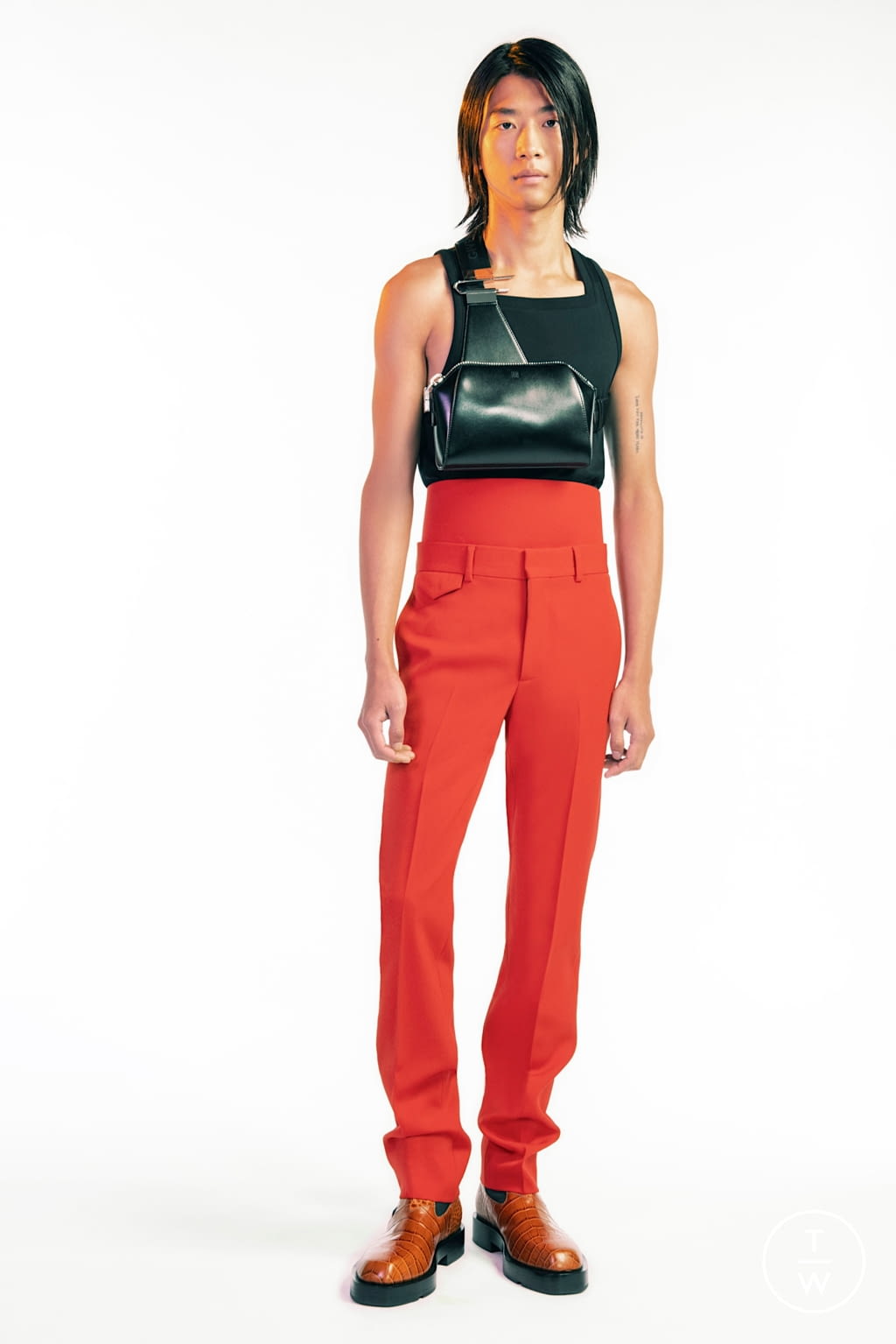 Fashion Week Paris Spring/Summer 2021 look 21 from the Givenchy collection womenswear