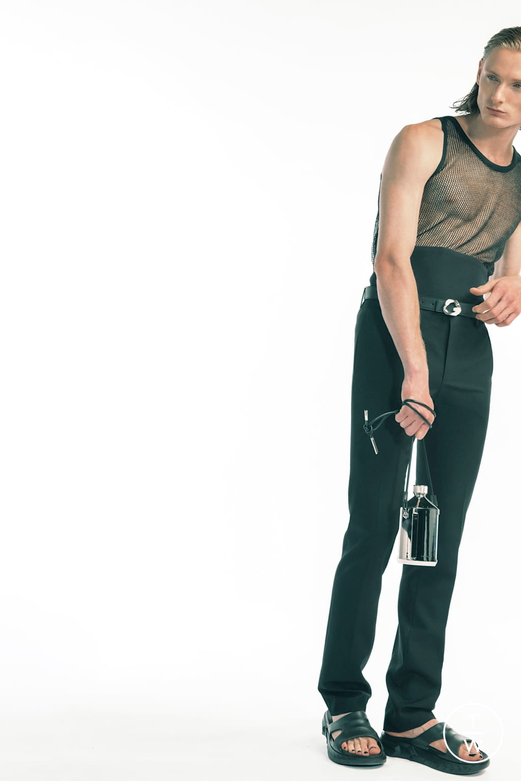 Fashion Week Paris Spring/Summer 2021 look 23 from the Givenchy collection womenswear