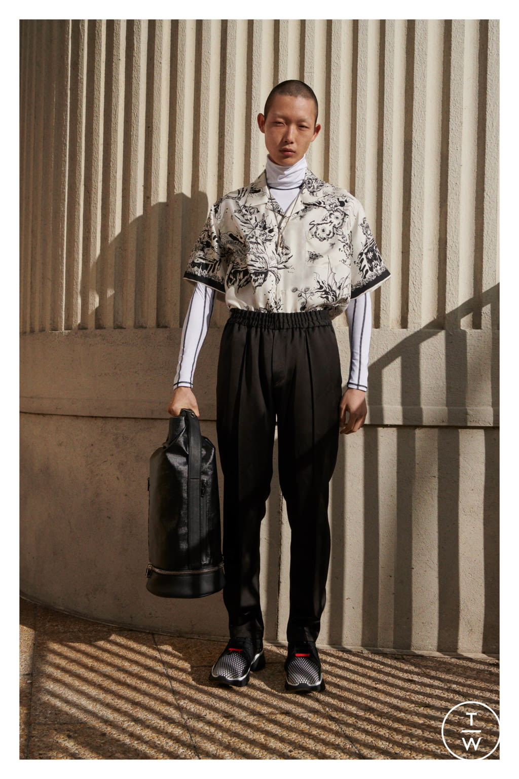 Fashion Week Paris Resort 2019 look 48 from the Givenchy collection womenswear