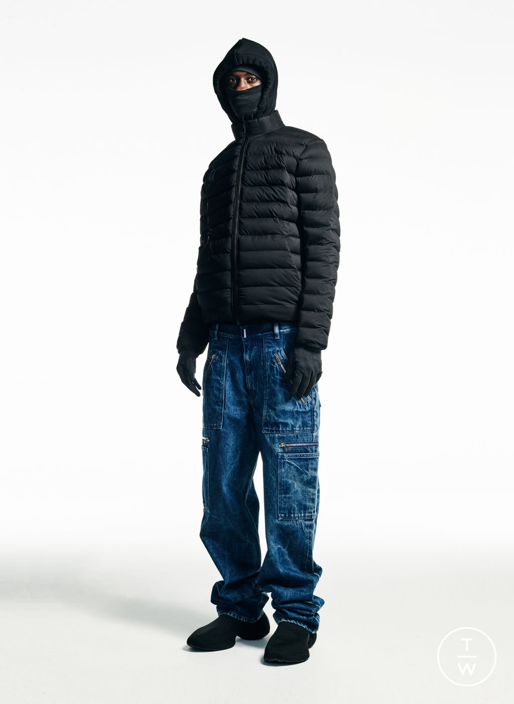 Fashion Week Paris Resort 2023 look 12 from the Givenchy collection menswear