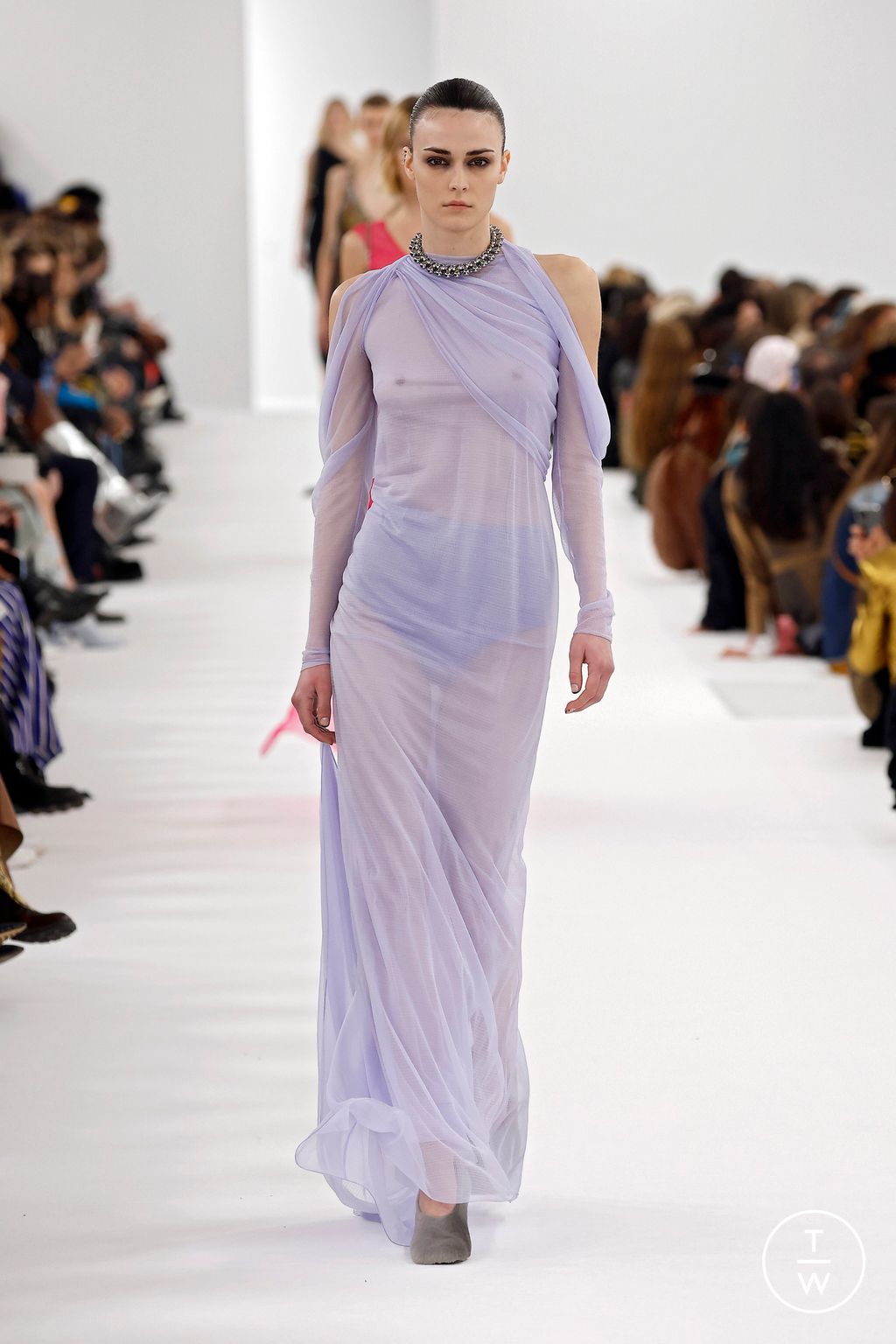 Fashion Week Paris Fall/Winter 2023 look 37 de la collection Givenchy womenswear