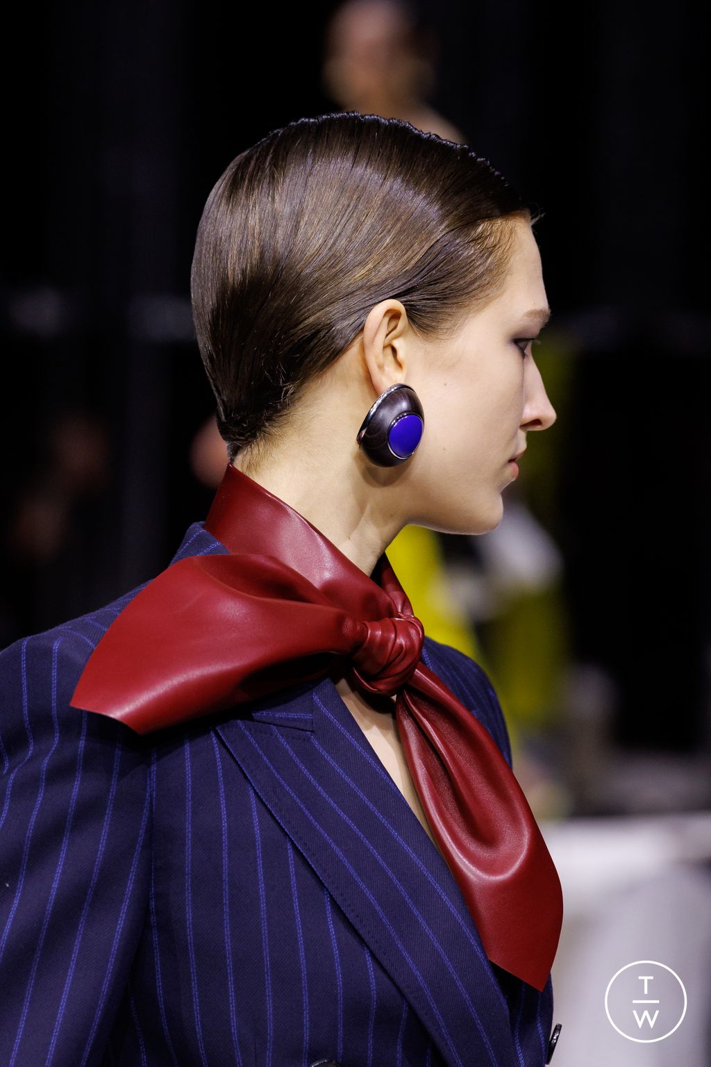 Fashion Week Paris Fall/Winter 2026 look 13 from the Givenchy collection 女装配饰