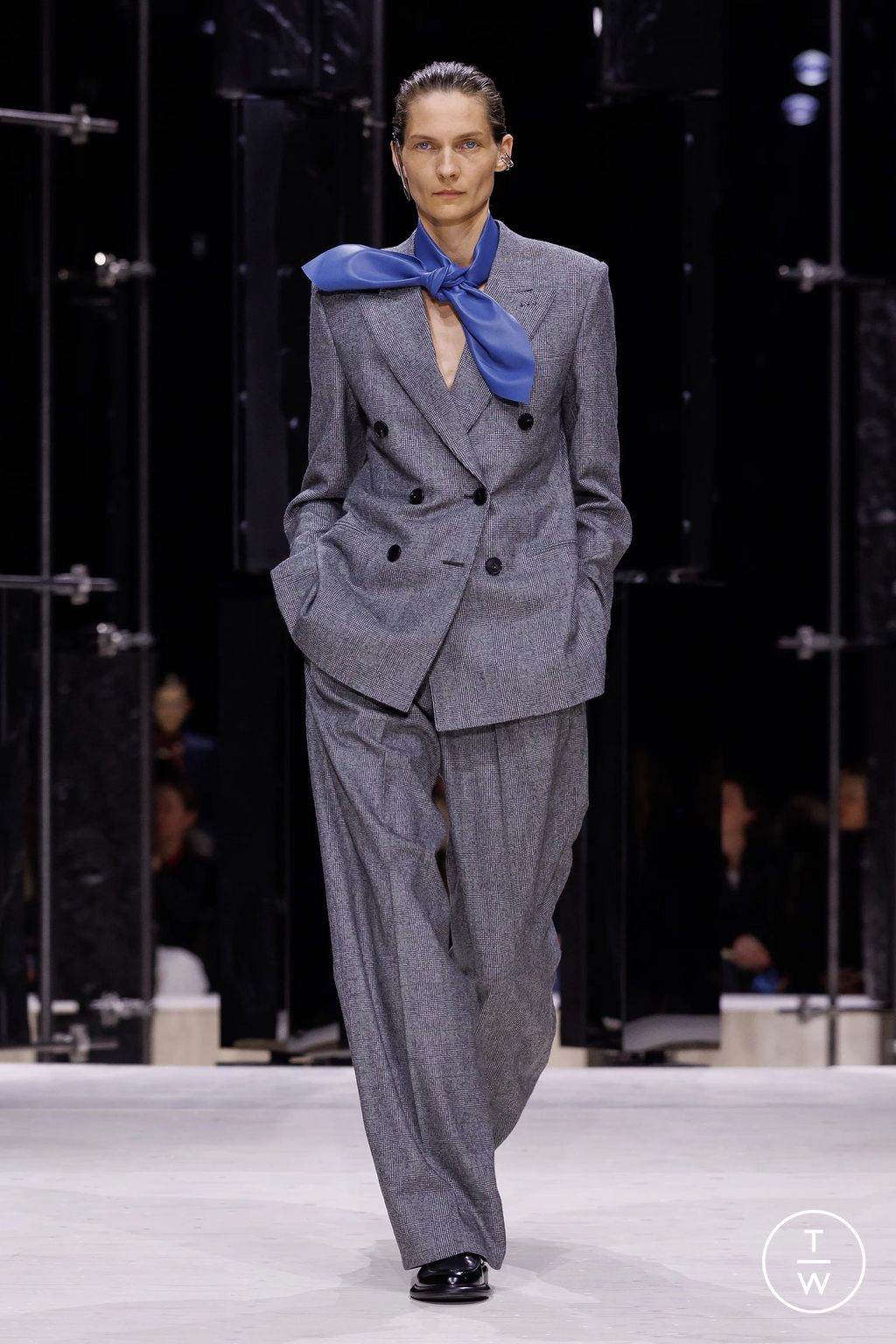 Fashion Week Paris Fall/Winter 2026 look 12 de la collection Givenchy womenswear