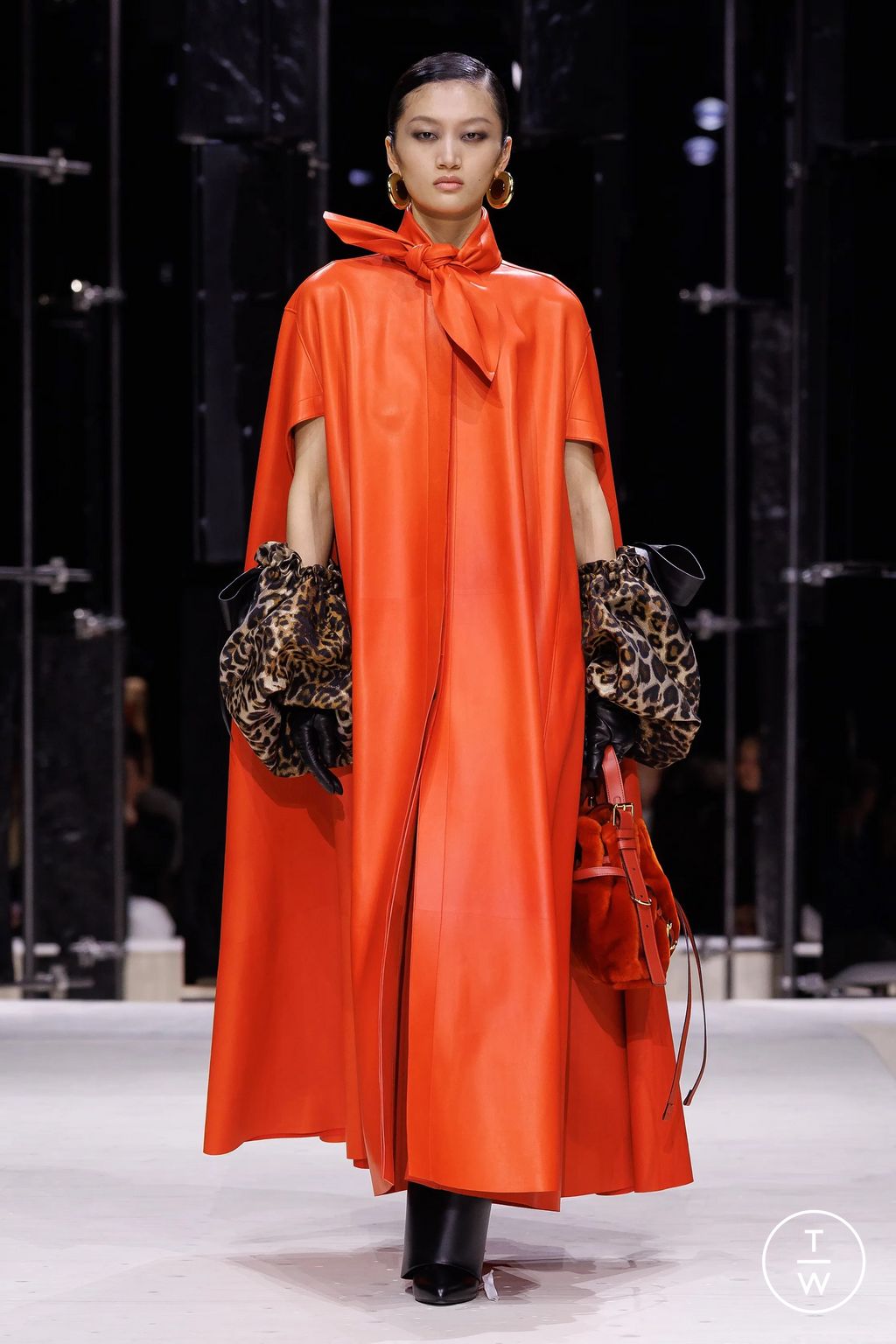 Fashion Week Paris Fall/Winter 2026 look 21 from the Givenchy collection 女装