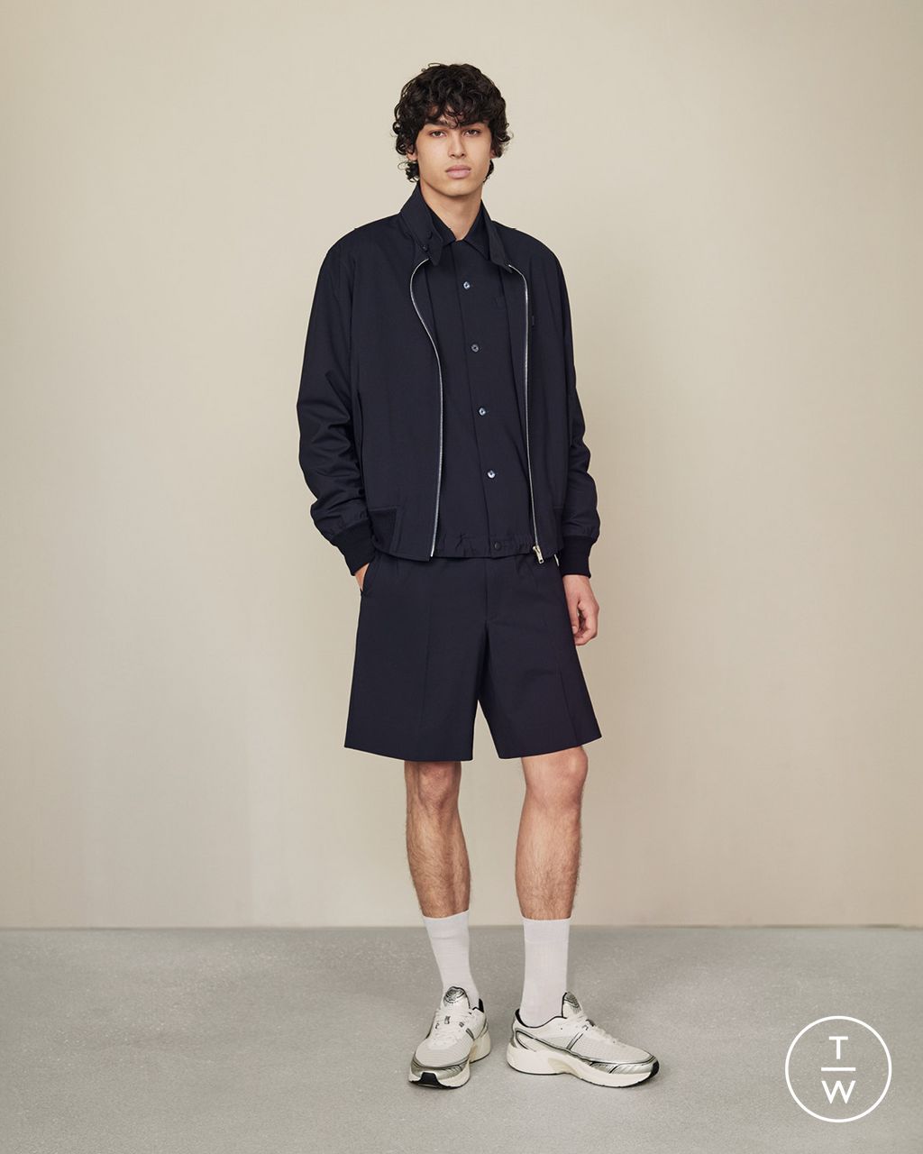 Fashion Week Paris Pre-Fall 2024 look 11 from the Givenchy collection 男装
