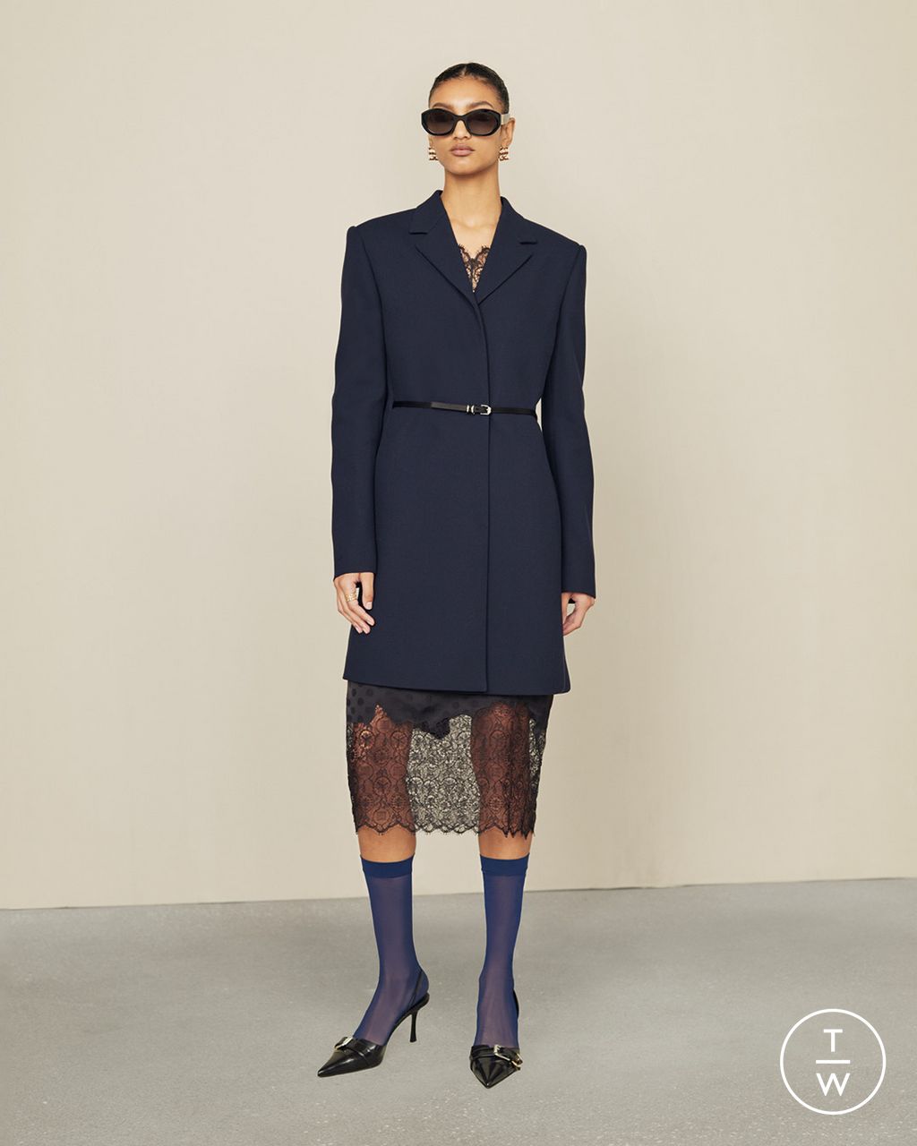 Fashion Week Paris Pre-Fall 2024 look 1 de la collection Givenchy womenswear