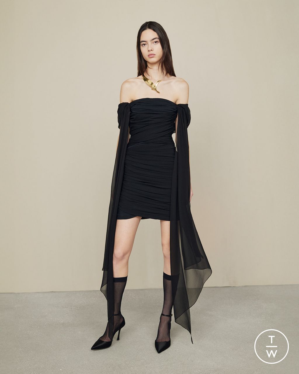Fashion Week Paris Pre-Fall 2024 look 24 from the Givenchy collection womenswear