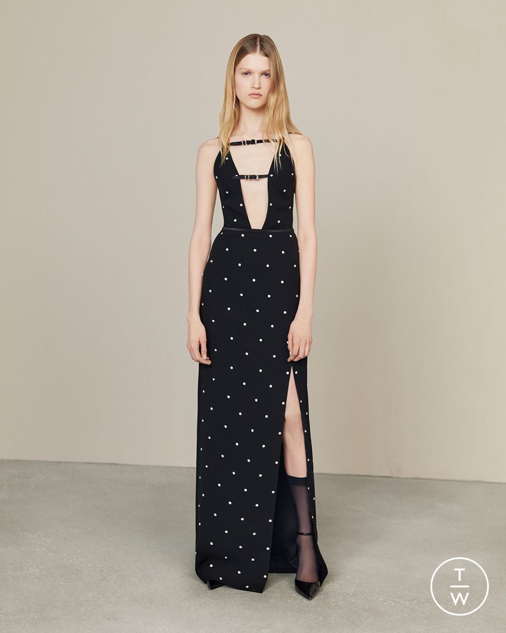 Fashion Week Paris Pre-Fall 2024 look 25 de la collection Givenchy womenswear