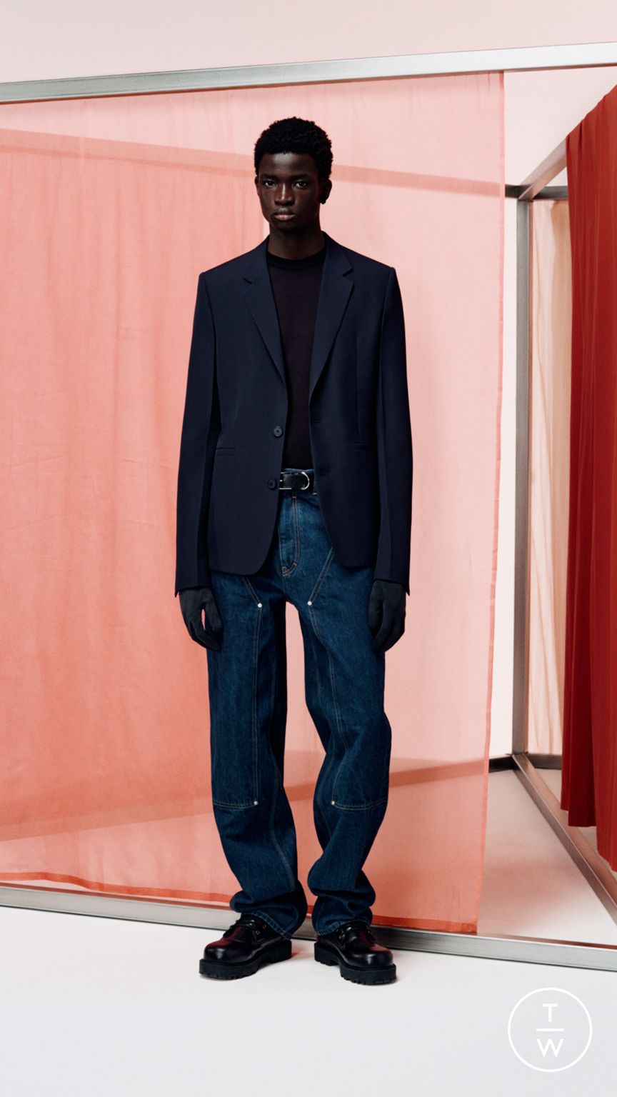 Fashion Week Paris Resort 2024 look 21 from the Givenchy collection menswear