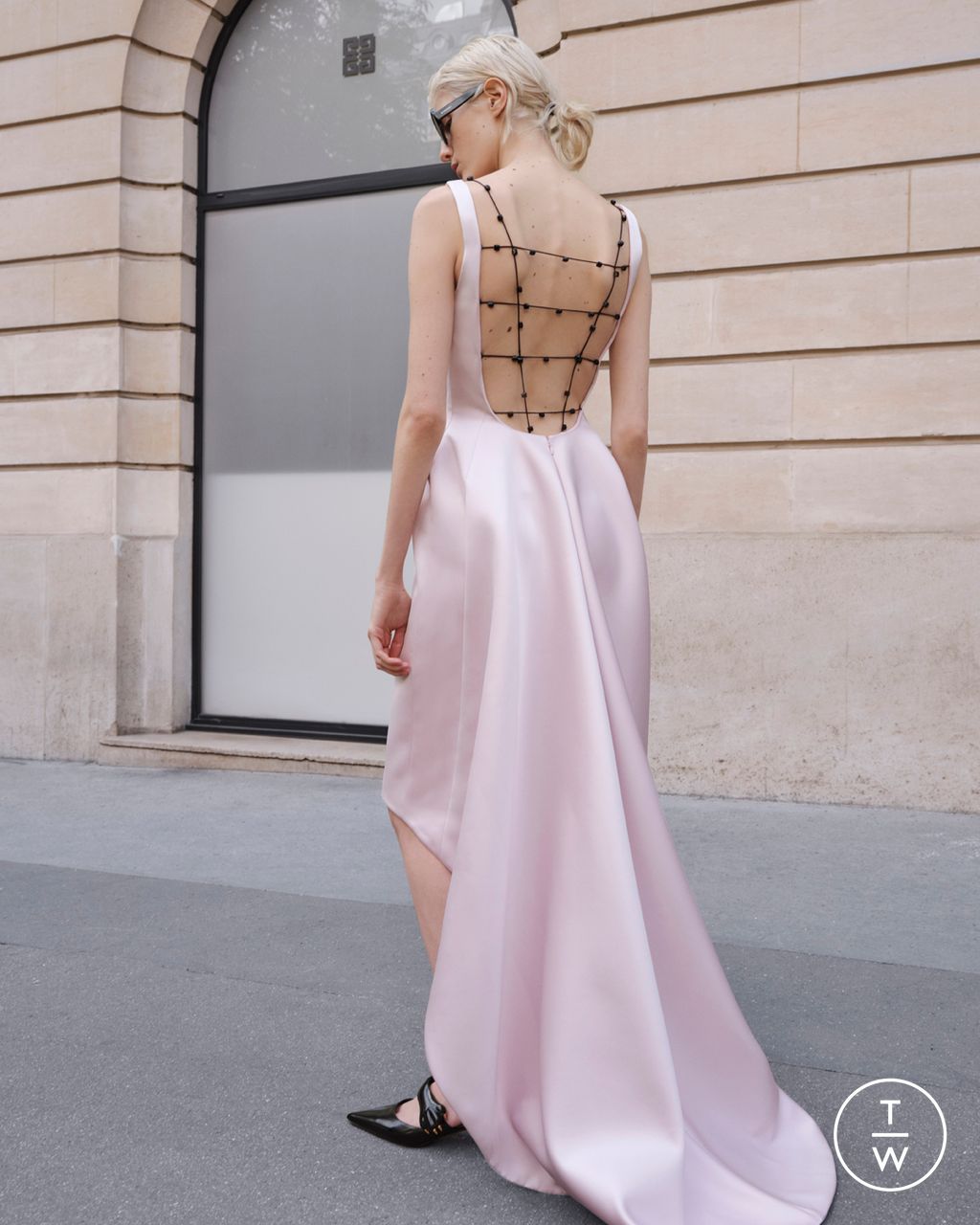 Fashion Week Paris Resort 2025 look 24 from the Givenchy collection womenswear