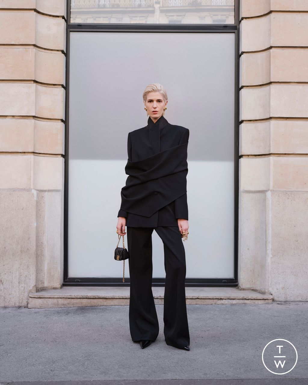 Fashion Week Paris Resort 2025 look 32 de la collection Givenchy womenswear