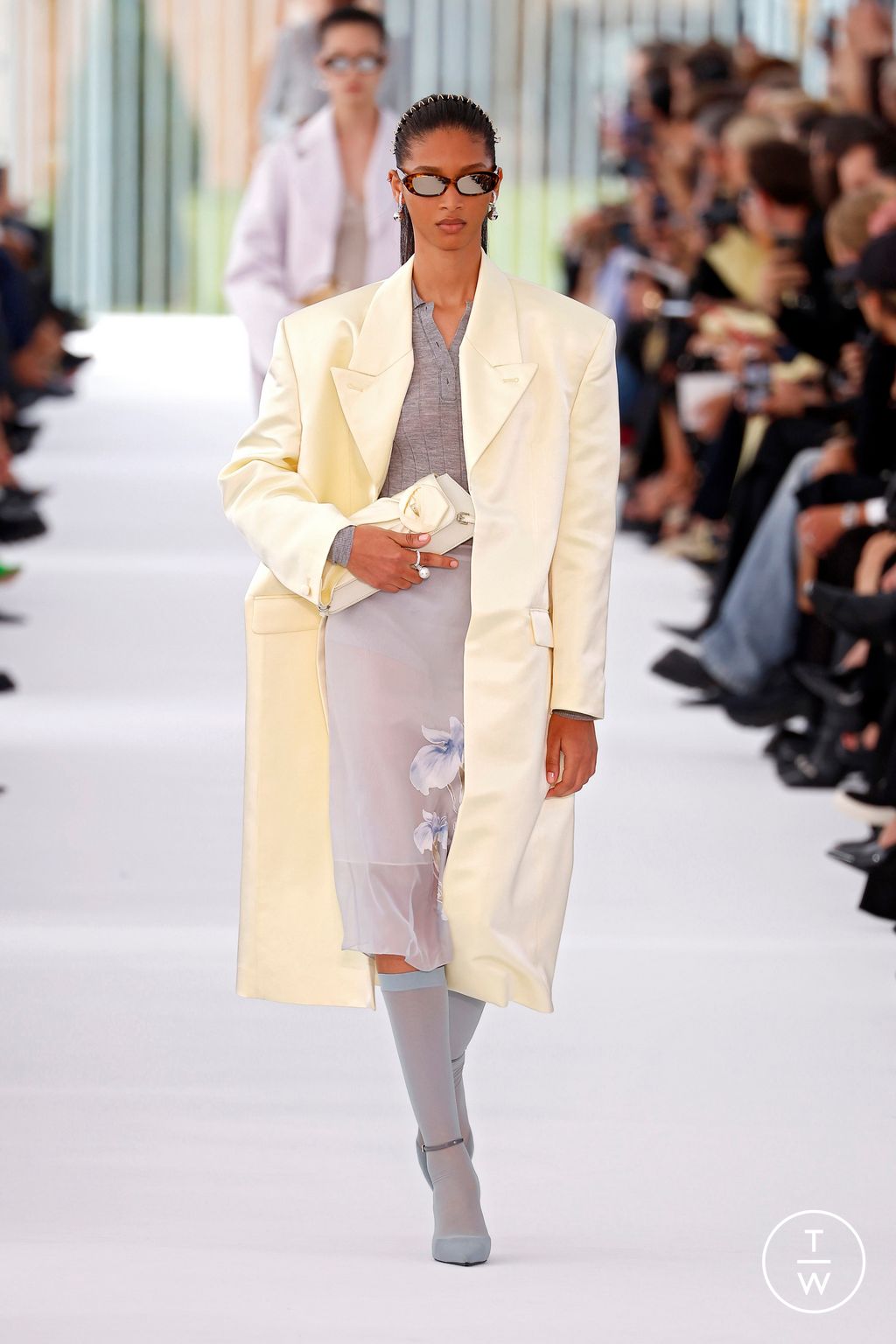Fashion Week Paris Spring/Summer 2024 look 6 de la collection Givenchy womenswear