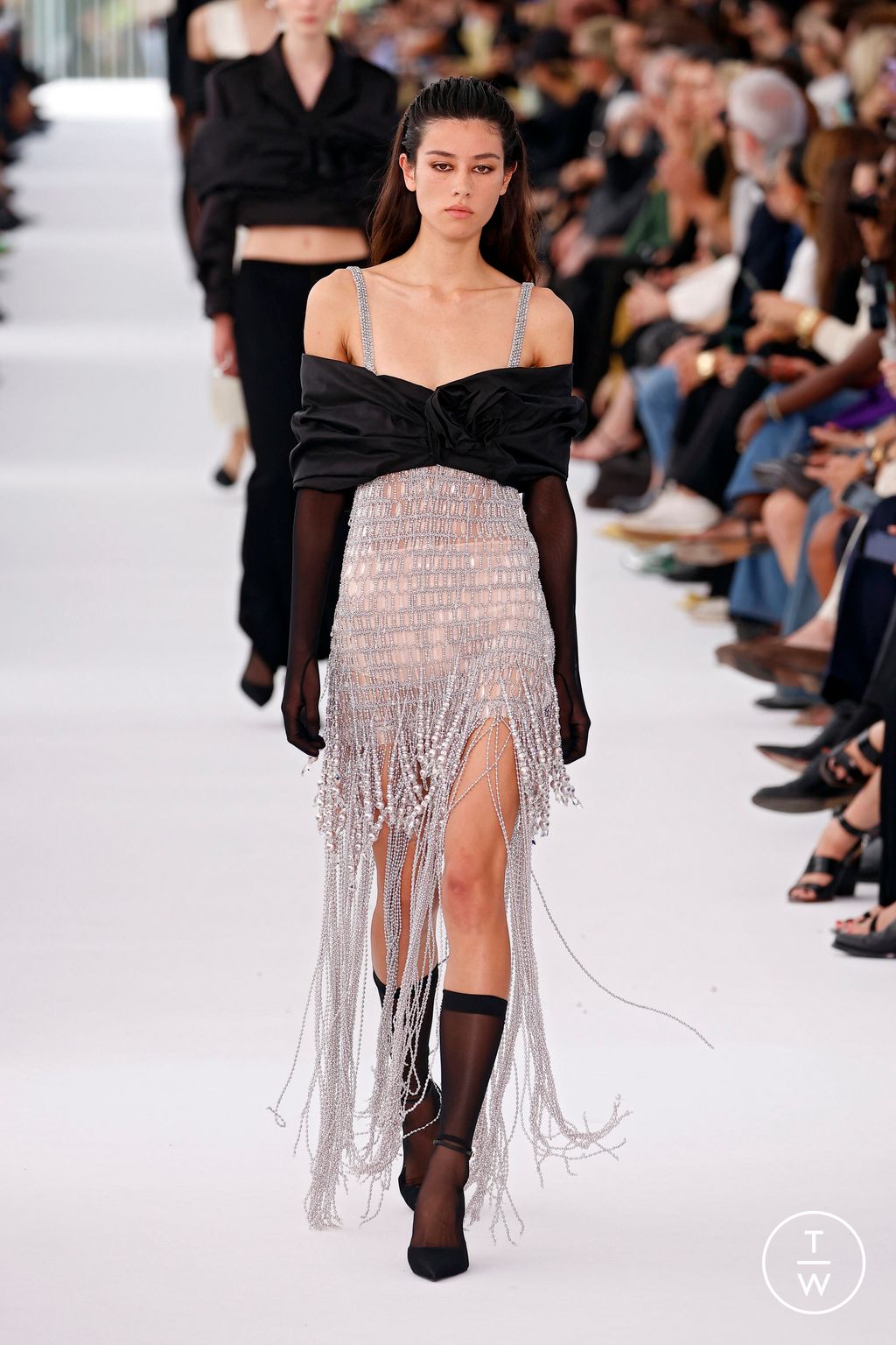 Fashion Week Paris Spring/Summer 2024 look 46 from the Givenchy collection womenswear