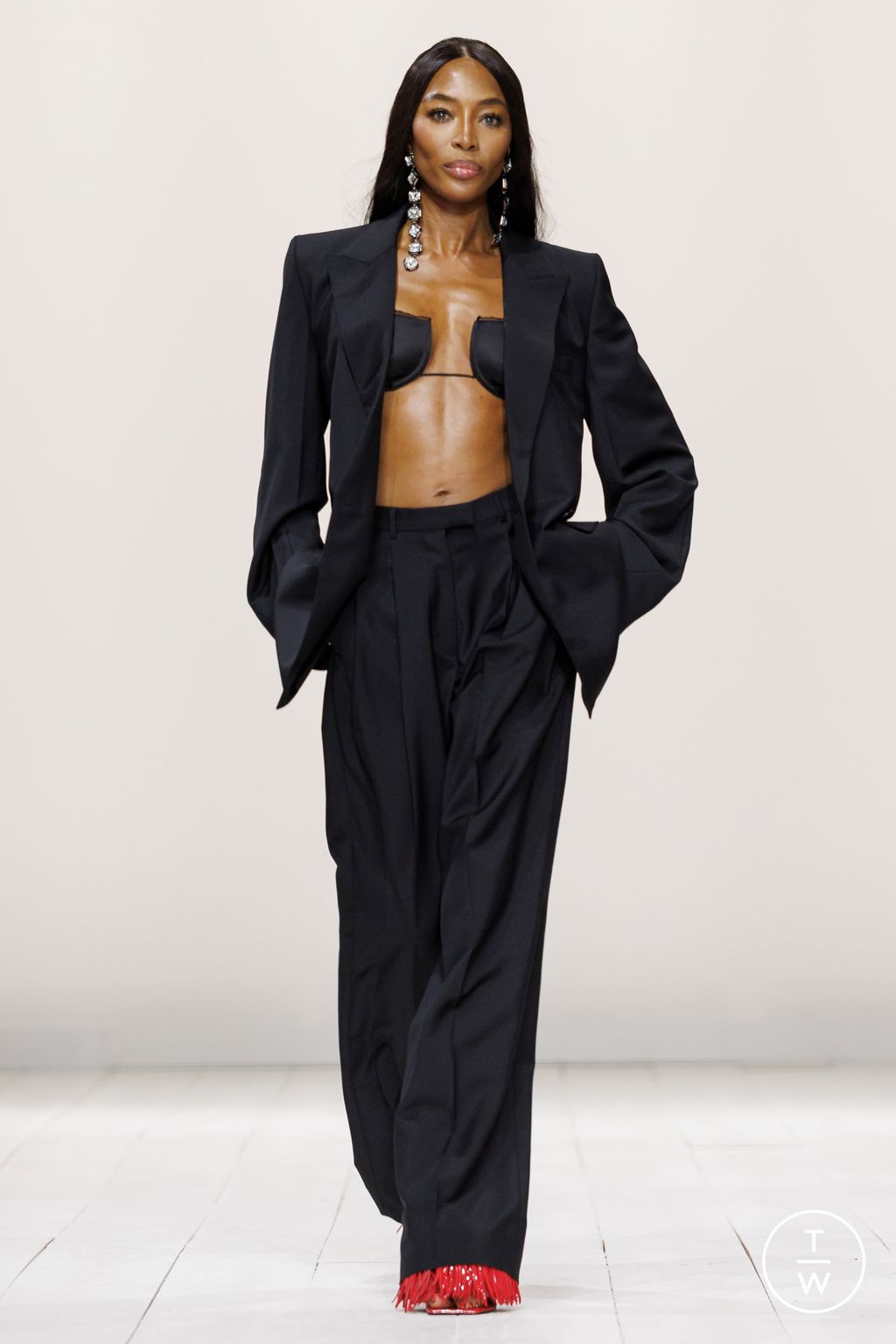 Fashion Week Paris Spring/Summer 2026 look 42 from the Givenchy collection womenswear