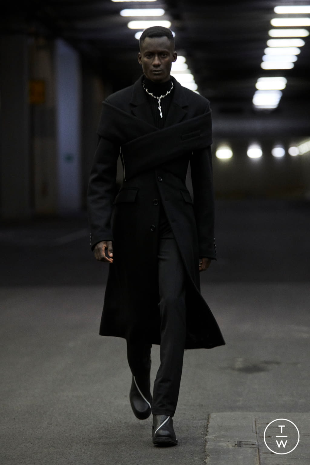 Fashion Week Paris Fall/Winter 2021 look 1 from the GmbH collection menswear