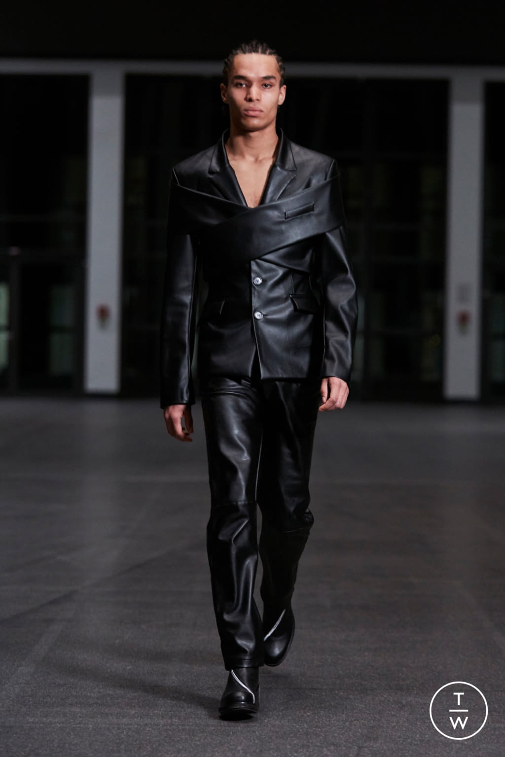 Fashion Week Paris Fall/Winter 2021 look 10 from the GmbH collection menswear