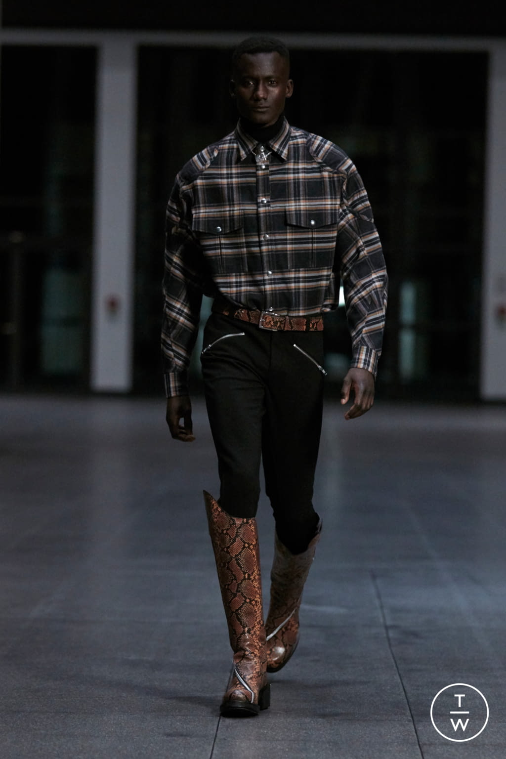 Fashion Week Paris Fall/Winter 2021 look 22 from the GmbH collection menswear