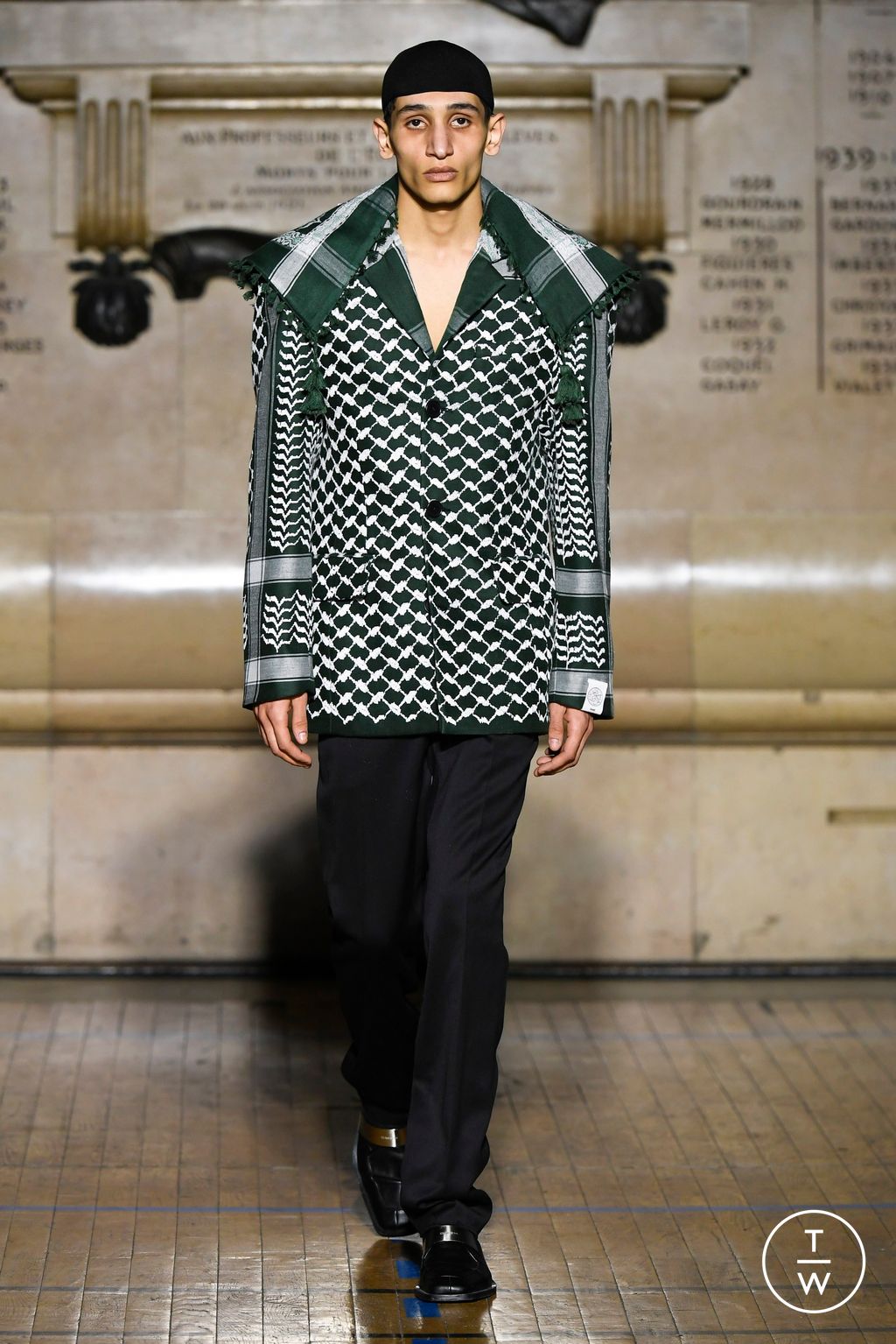 Fashion Week Paris Fall/Winter 2024 look 4 from the GmbH collection menswear