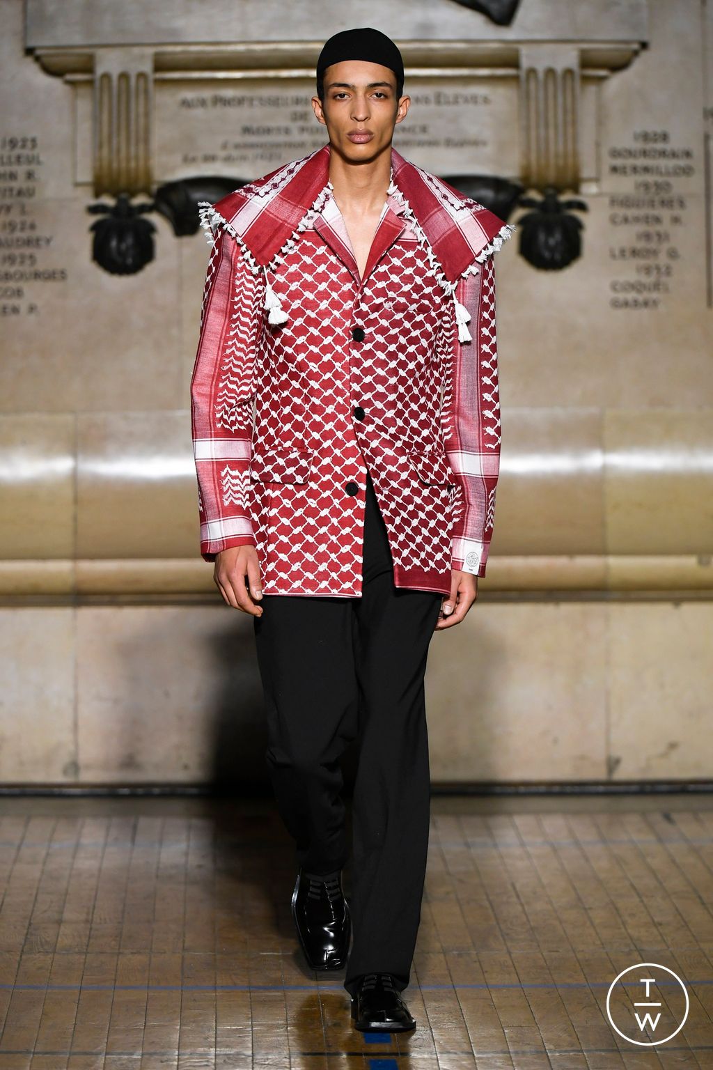 Fashion Week Paris Fall/Winter 2024 look 6 from the GmbH collection menswear