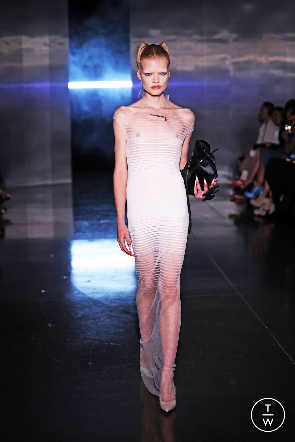 Fashion Week New York Spring/Summer 2024 look 2 from the Grace Ling collection womenswear