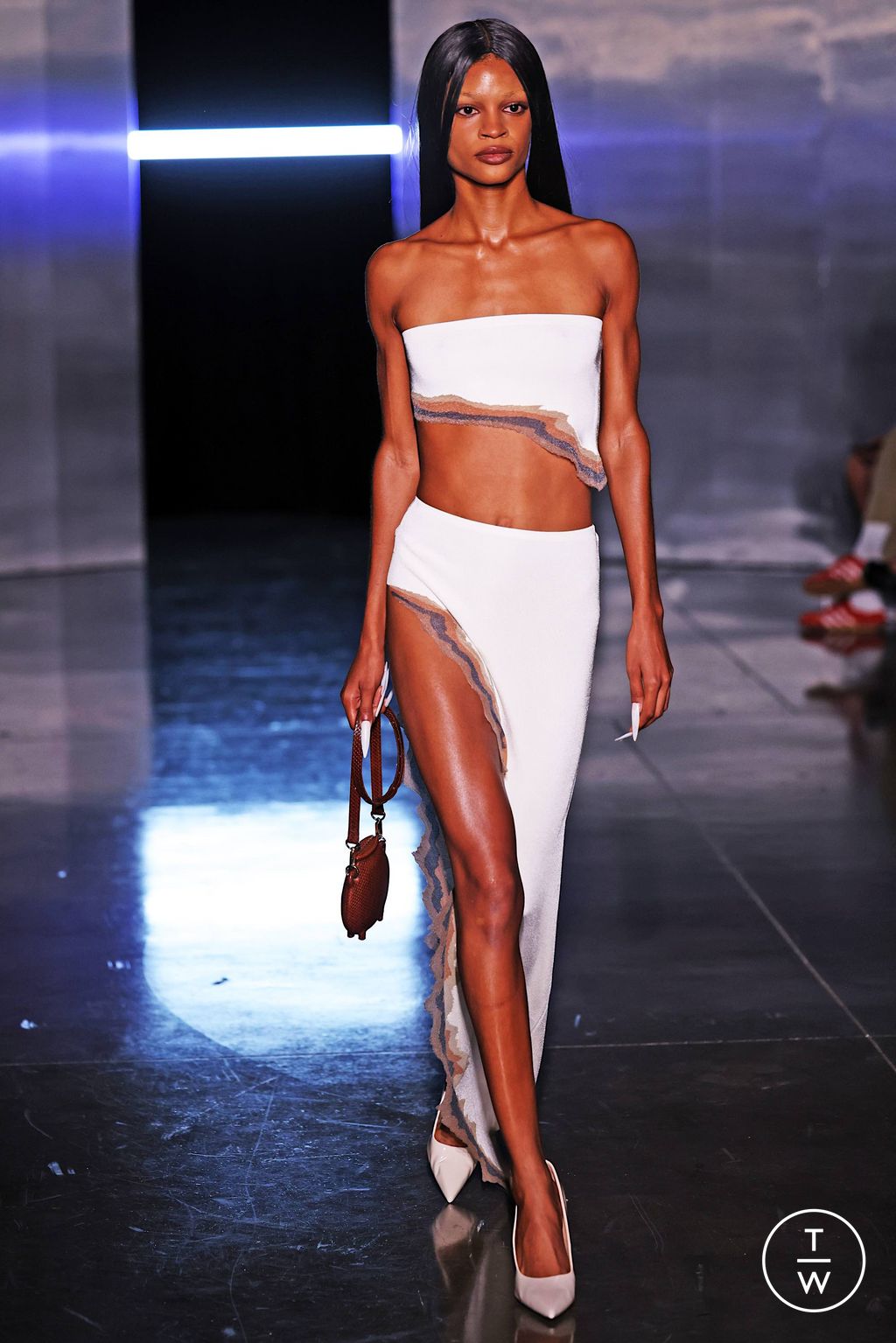 Fashion Week New York Spring/Summer 2024 look 15 de la collection Grace Ling womenswear