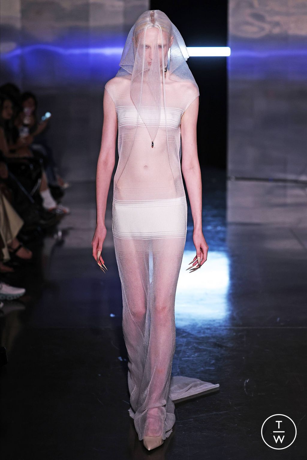 Fashion Week New York Spring/Summer 2024 look 28 de la collection Grace Ling womenswear