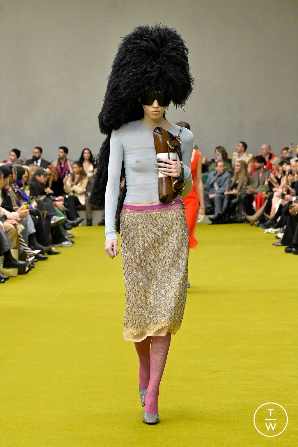 Fashion Week Milan Fall/Winter 2023 look 21 from the Gucci collection womenswear