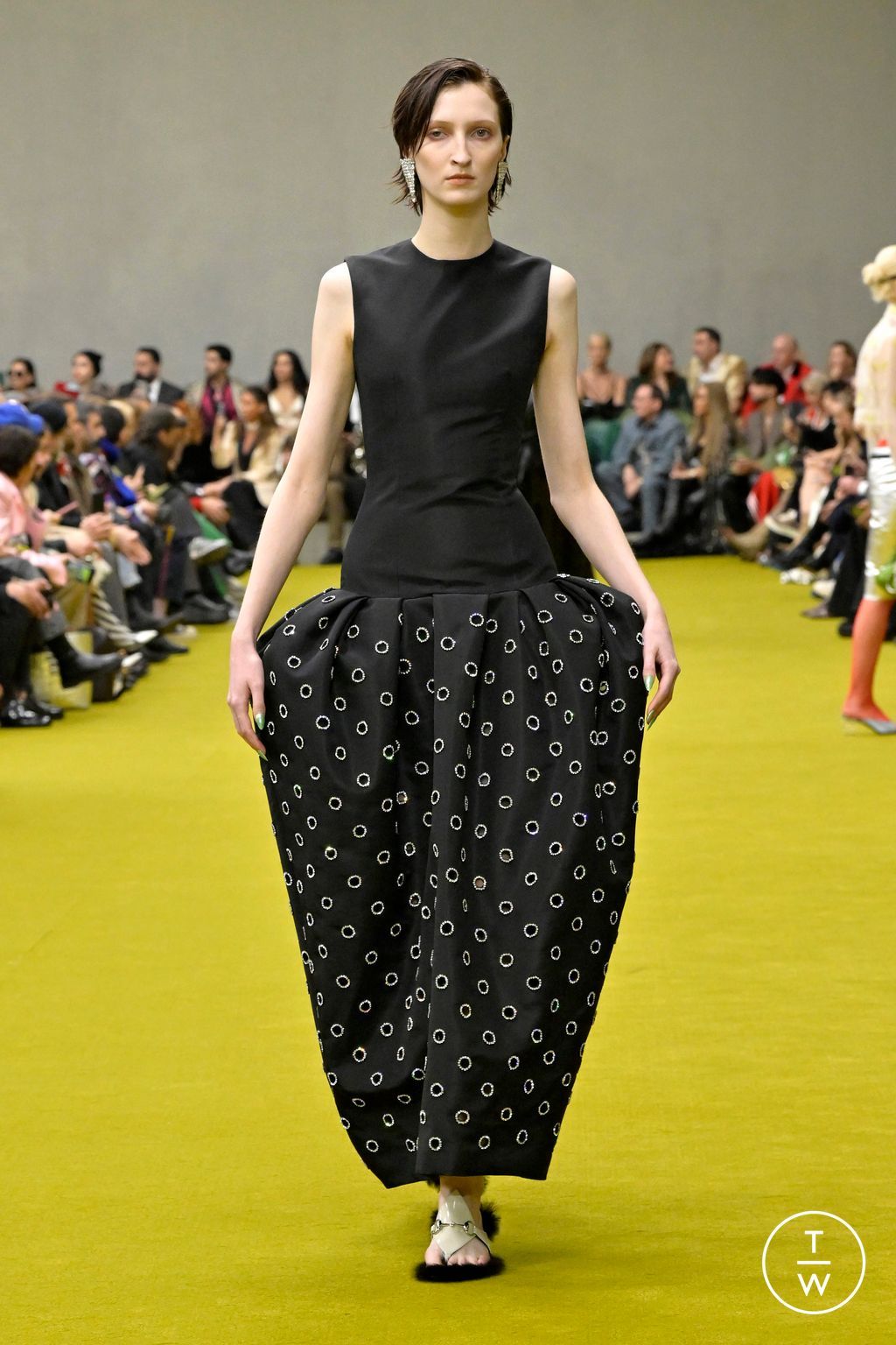 Fashion Week Milan Fall/Winter 2023 look 42 de la collection Gucci womenswear