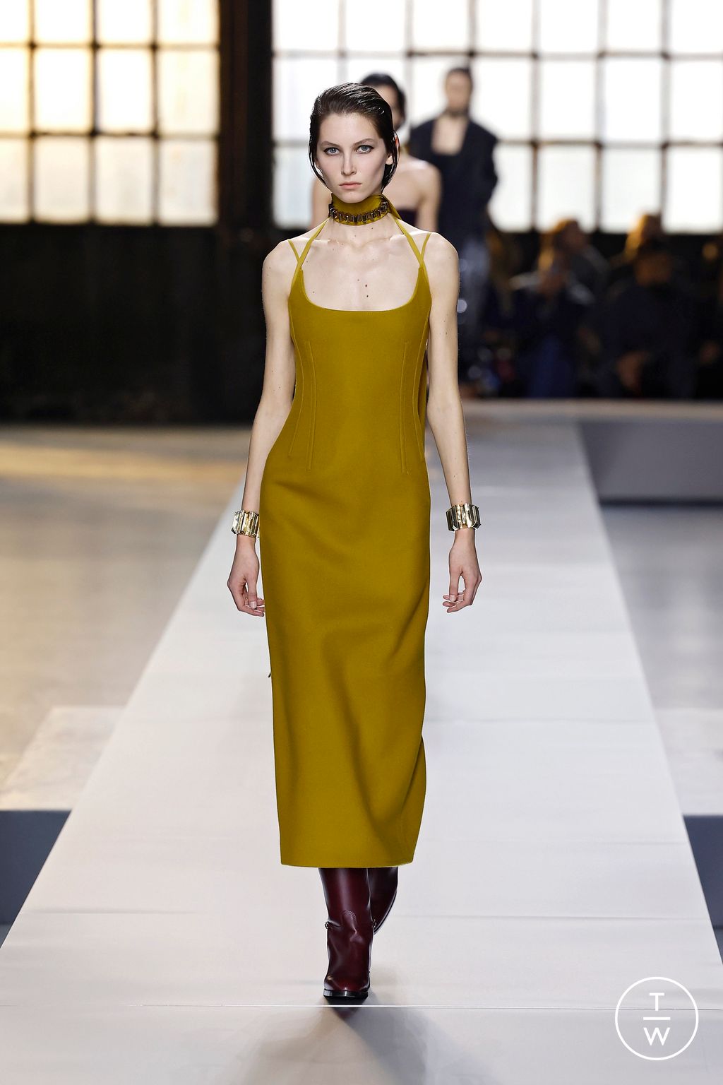 Fashion Week Milan Fall/Winter 2024 look 4 de la collection Gucci womenswear