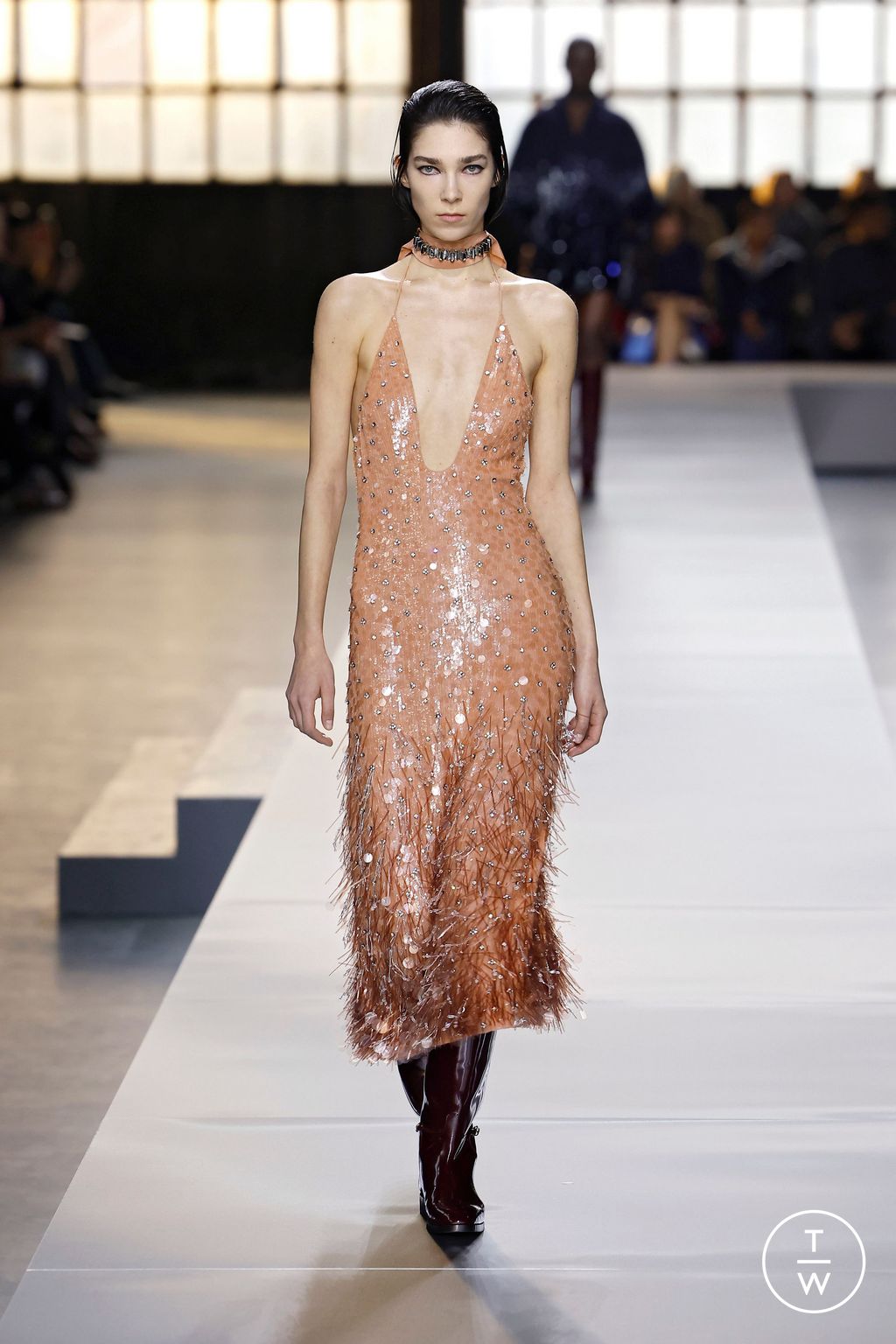 Fashion Week Milan Fall/Winter 2024 look 8 de la collection Gucci womenswear