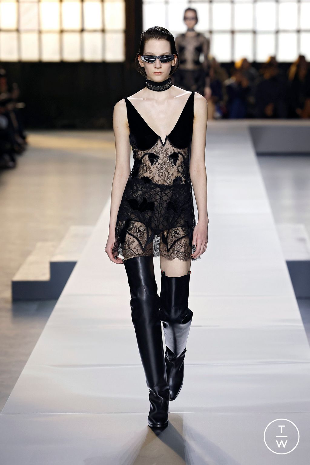 Fashion Week Milan Fall/Winter 2024 look 27 de la collection Gucci womenswear