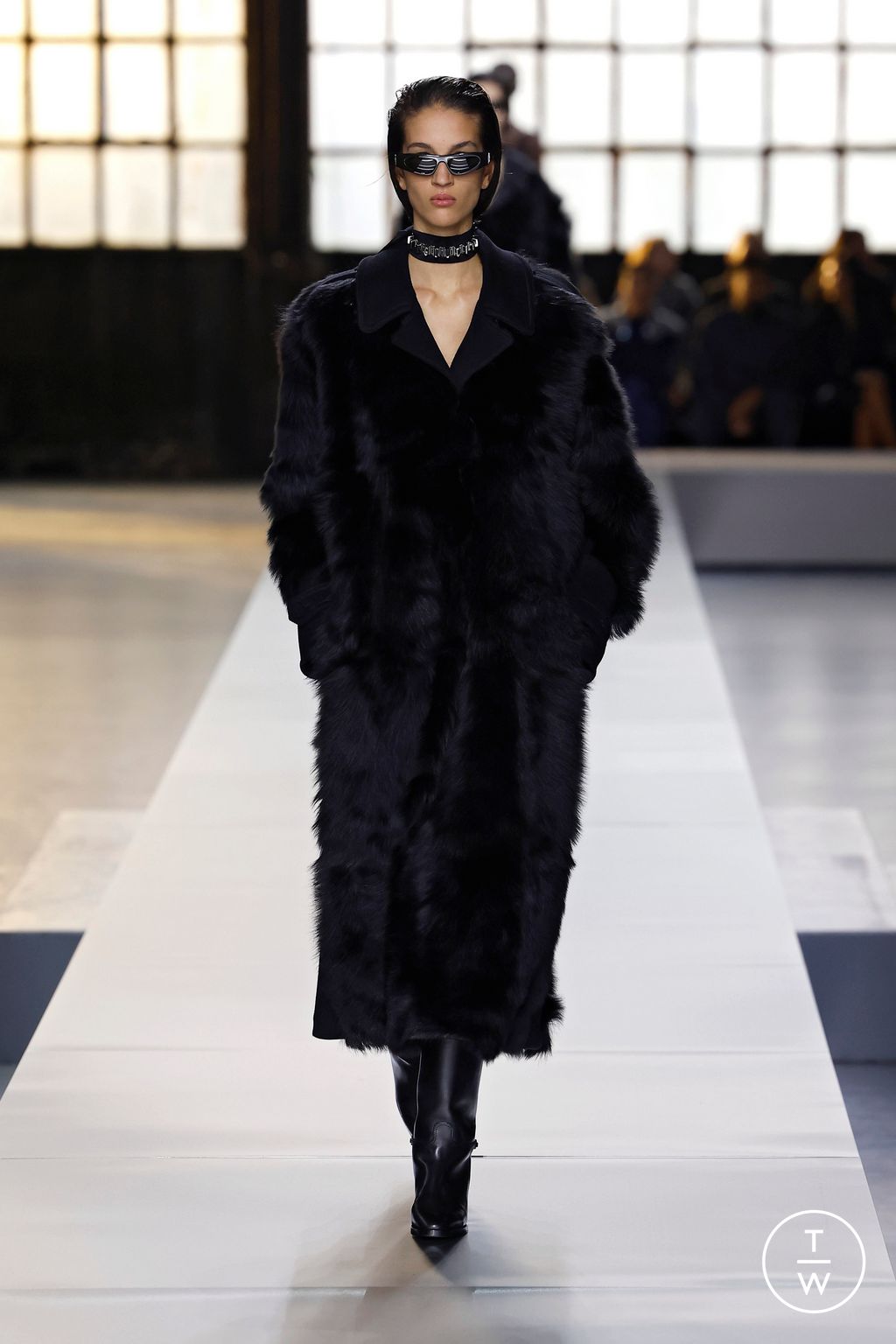 Fashion Week Milan Fall/Winter 2024 look 29 de la collection Gucci womenswear