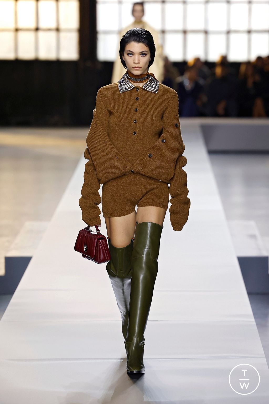 Fashion Week Milan Fall/Winter 2024 look 33 de la collection Gucci womenswear