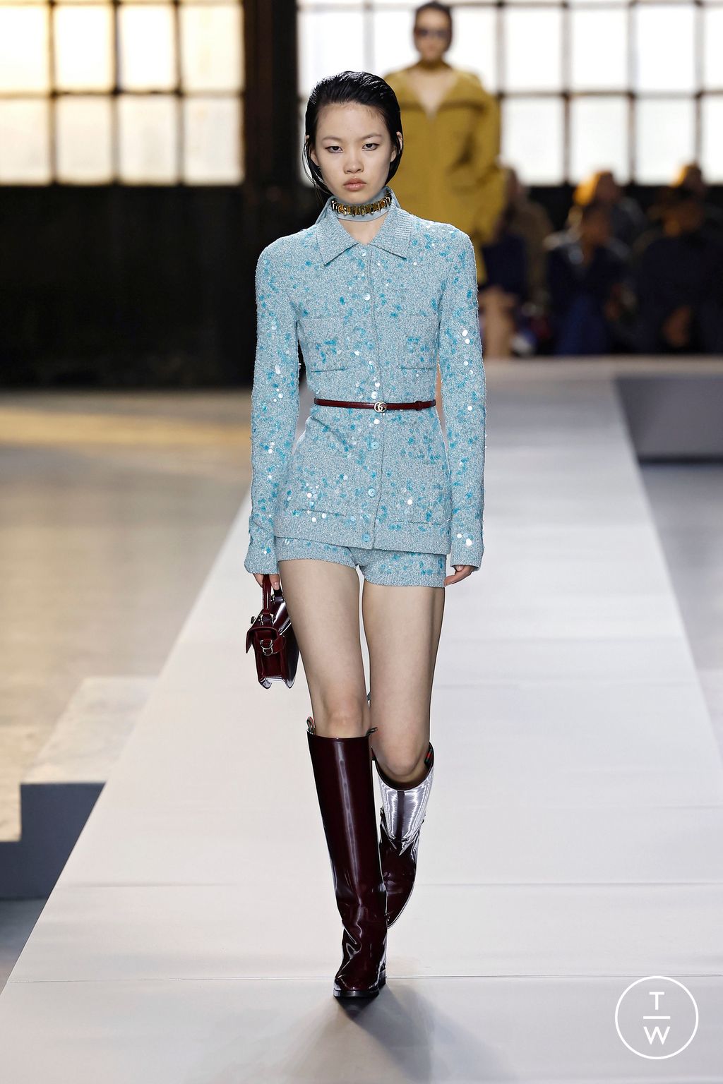 Fashion Week Milan Fall/Winter 2024 look 37 from the Gucci collection womenswear