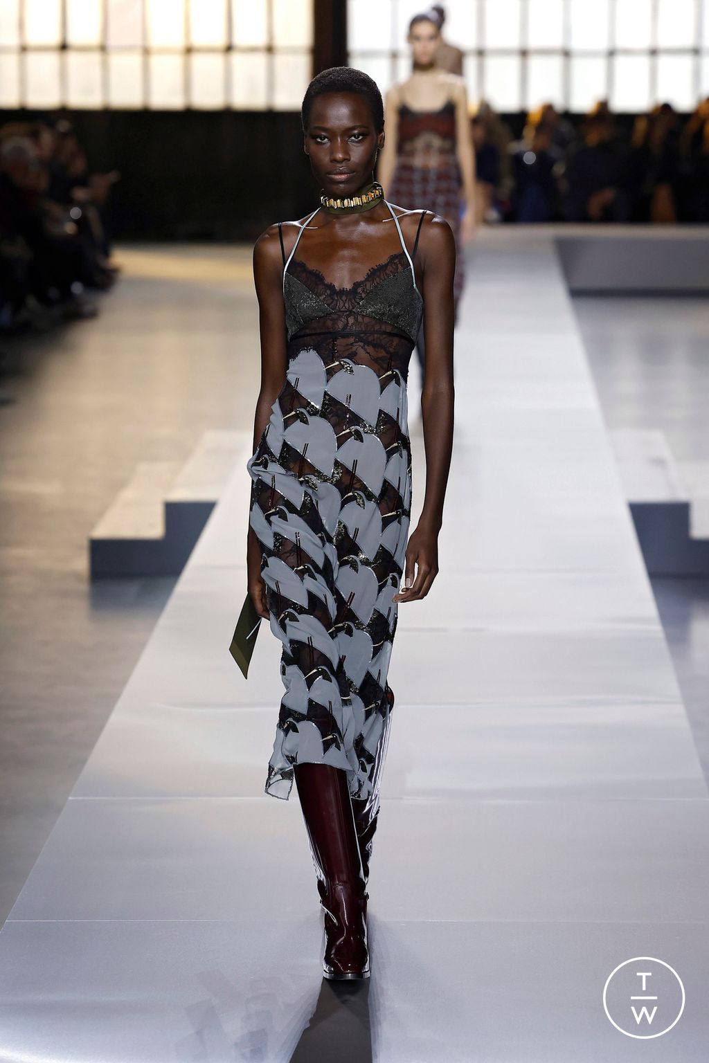 Fashion Week Milan Fall/Winter 2024 look 44 de la collection Gucci womenswear