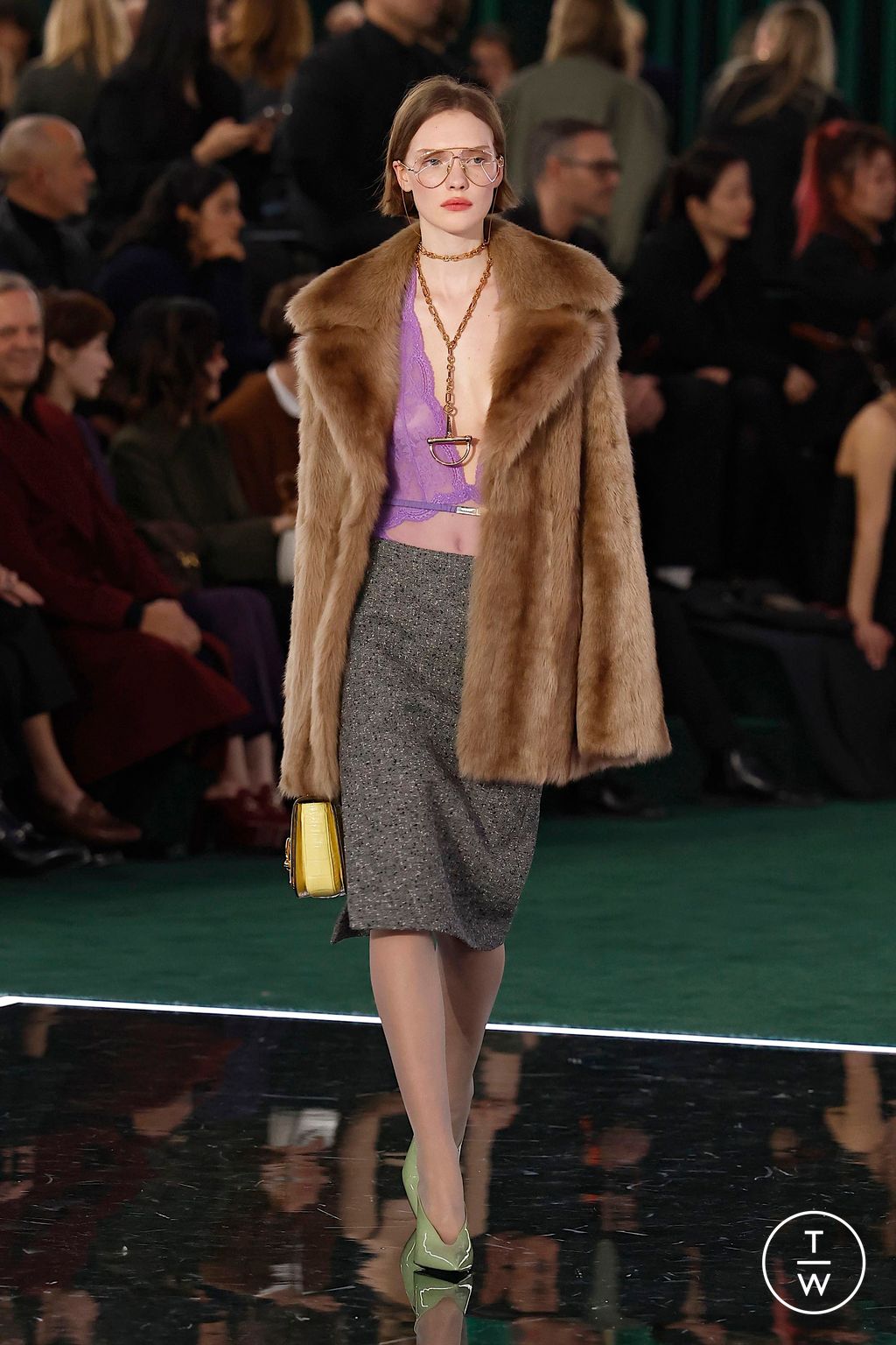 Fashion Week Milan Fall/Winter 2025 look 1 from the Gucci collection womenswear