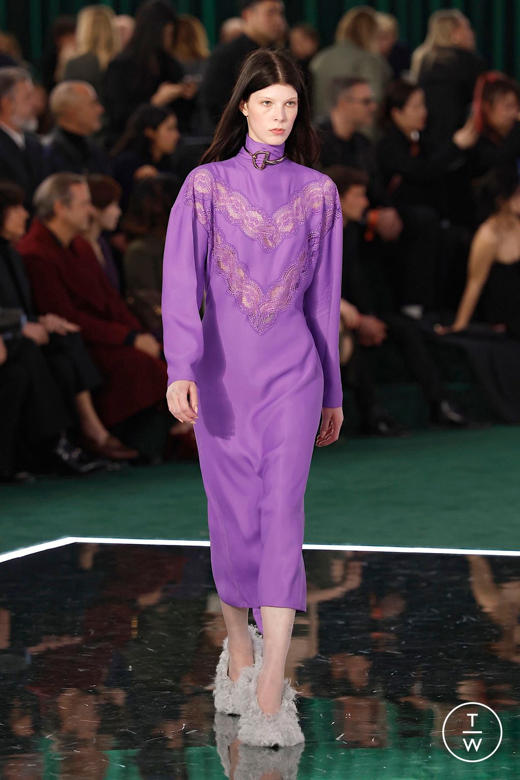 Fashion Week Milan Fall/Winter 2025 look 16 from the Gucci collection womenswear