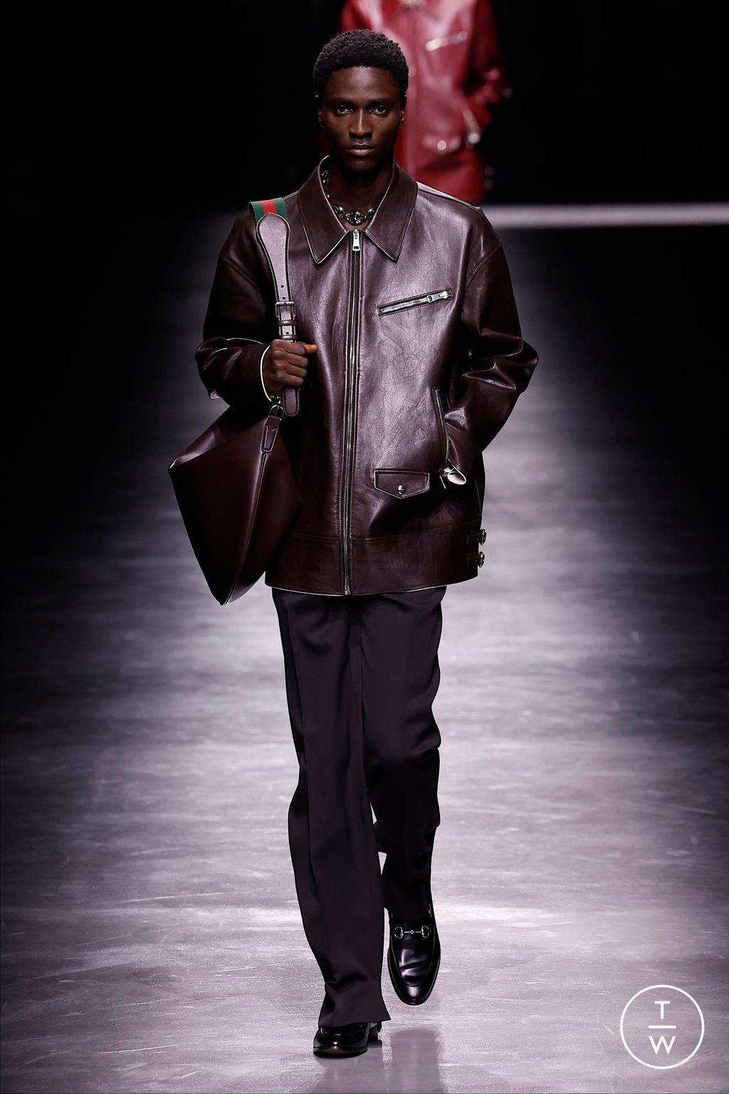 Fashion Week Milan Fall/Winter 2024 look 16 de la collection Gucci menswear