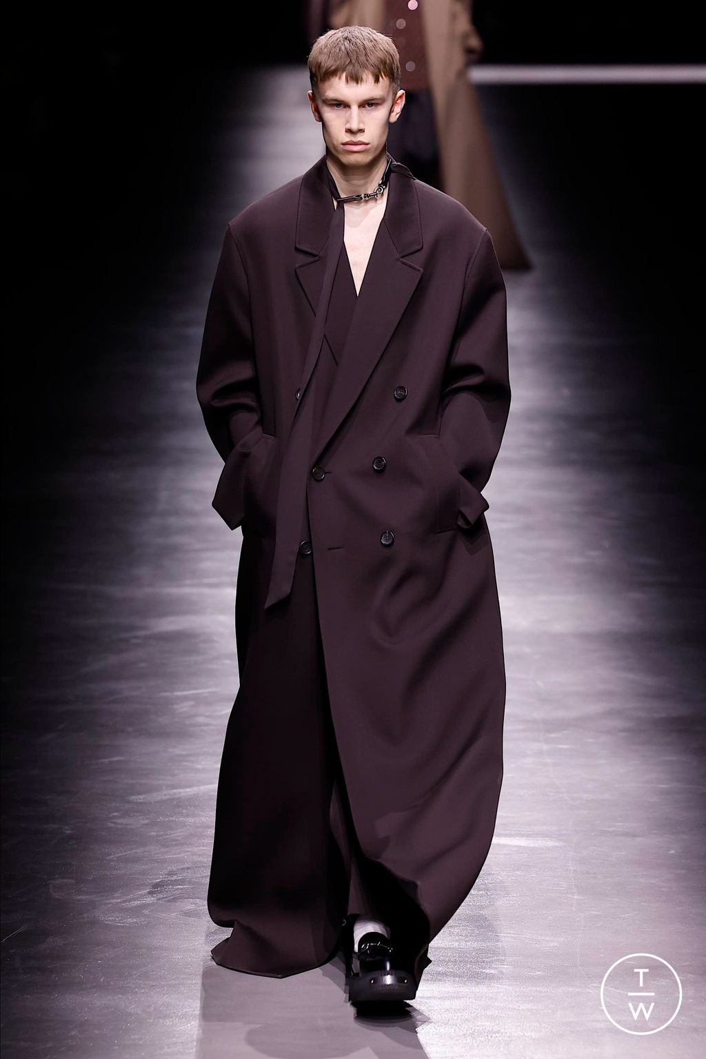 Fashion Week Milan Fall/Winter 2024 look 28 de la collection Gucci menswear