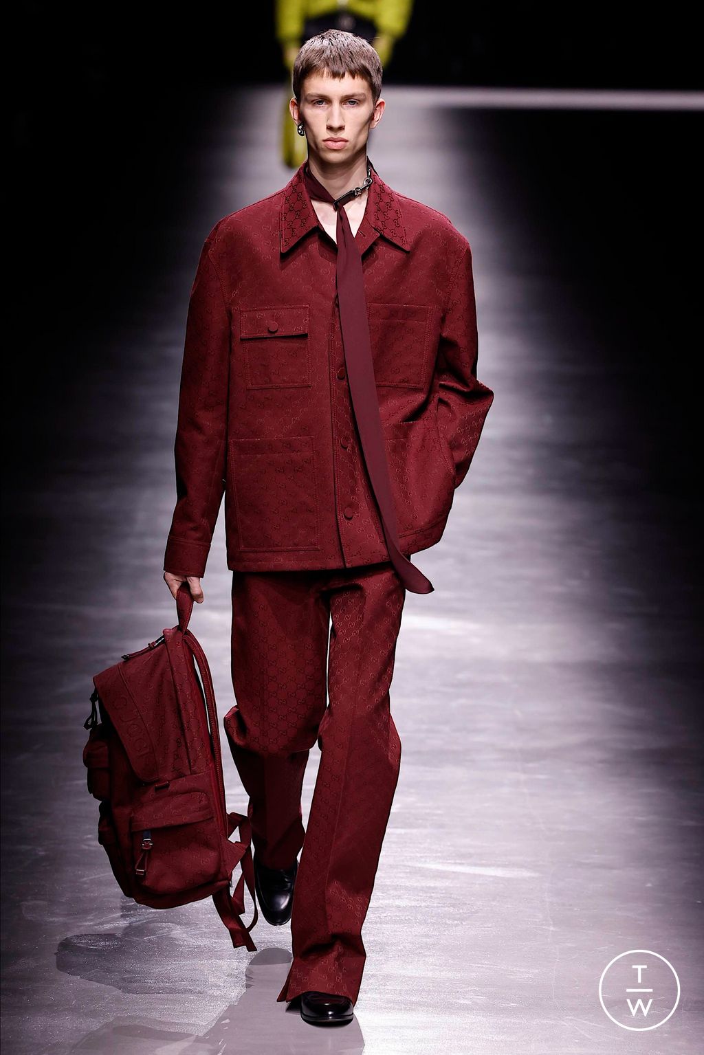 Fashion Week Milan Fall/Winter 2024 look 37 from the Gucci collection 男装