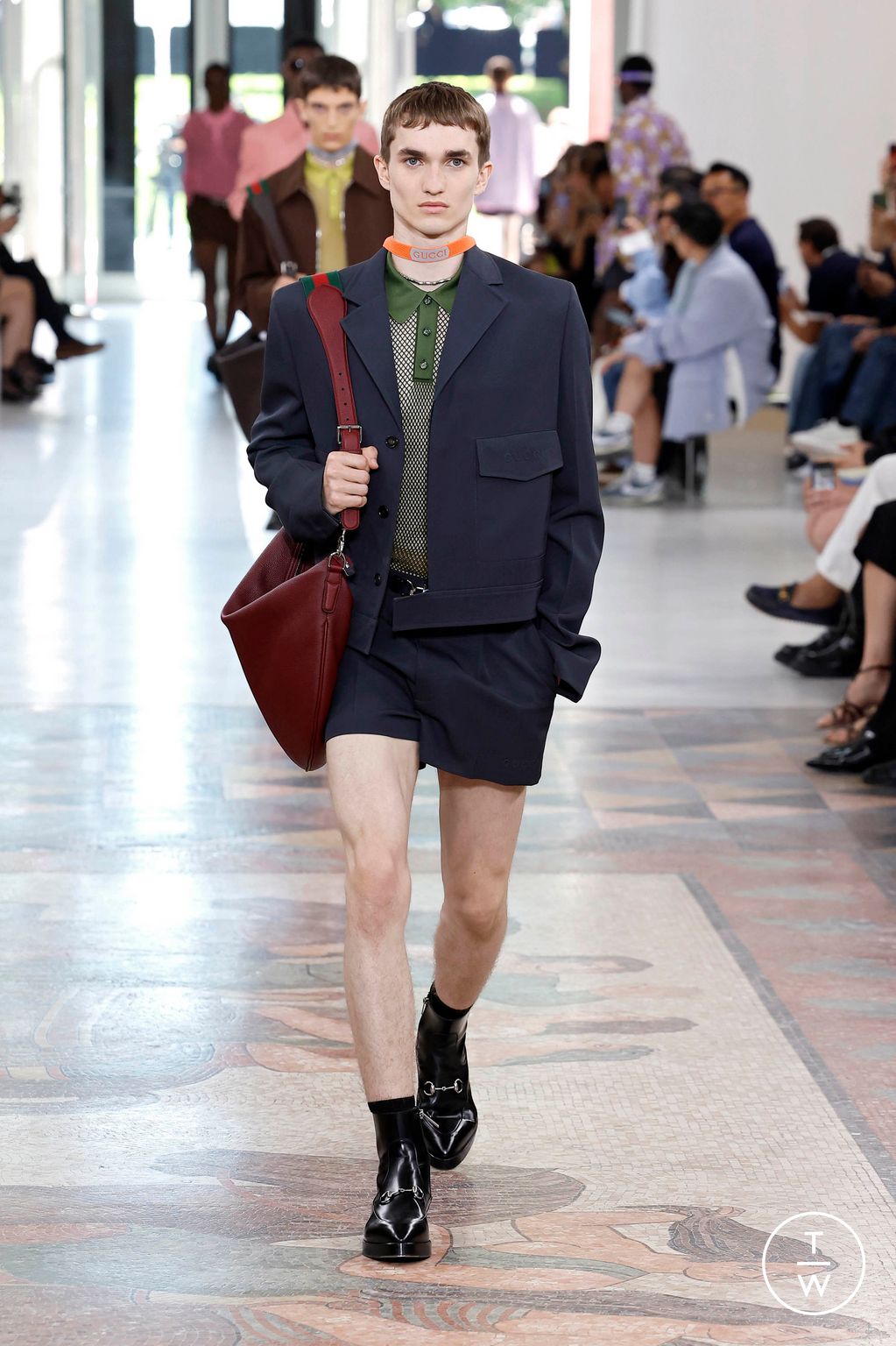 Fashion Week Milan Spring-Summer 2025 look 2 from the Gucci collection menswear