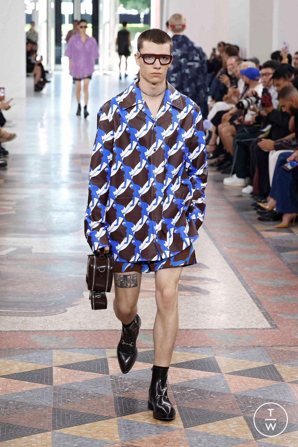 Fashion Week Milan Spring-Summer 2025 look 13 de la collection Gucci menswear