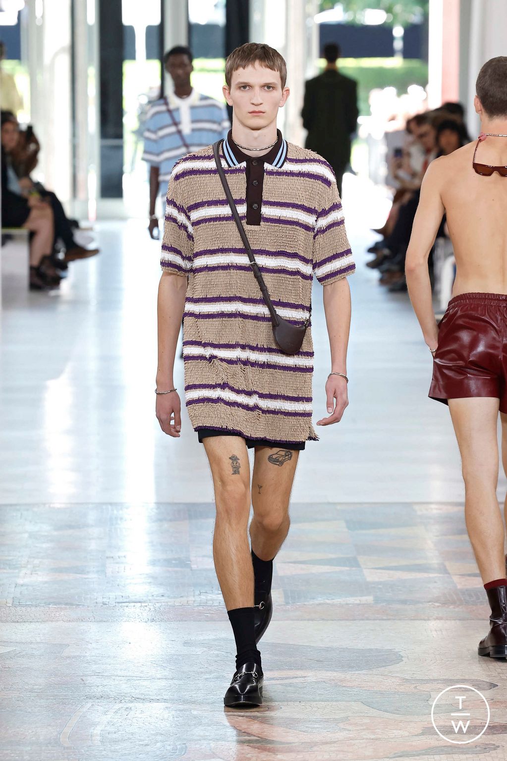 Fashion Week Milan Spring/Summer 2025 look 25 de la collection Gucci menswear