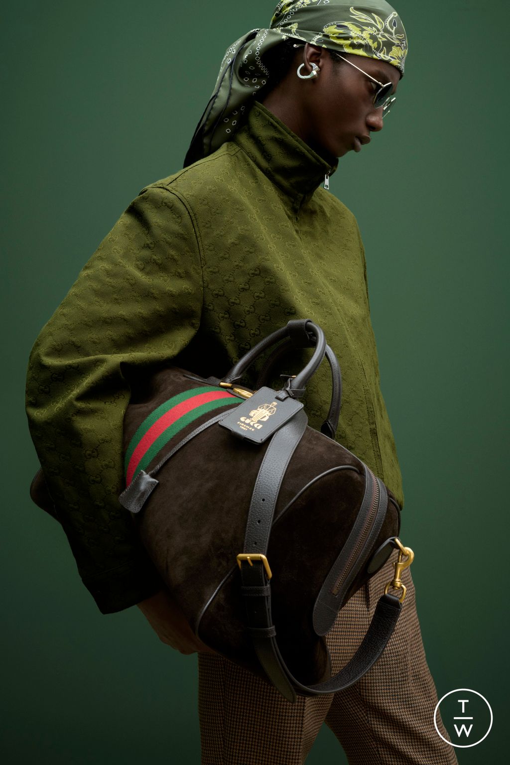 Fashion Week Milan Pre-Fall 2025 look 23 from the Gucci collection womenswear